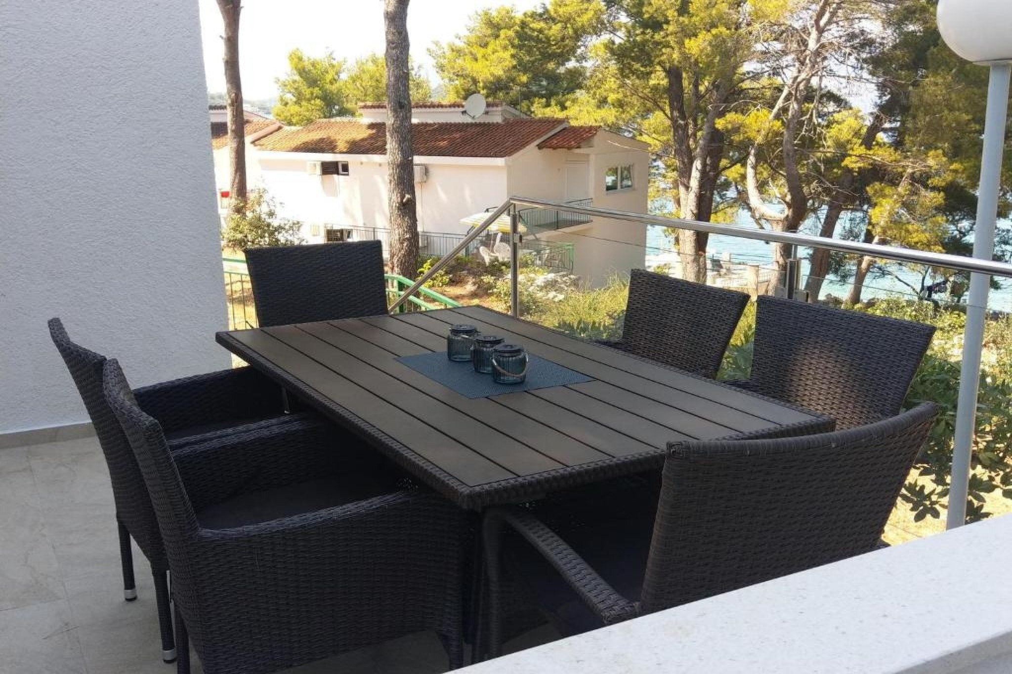 Lumbarda Resort Apartments -Comfort Two-Bedroom Apartment F7