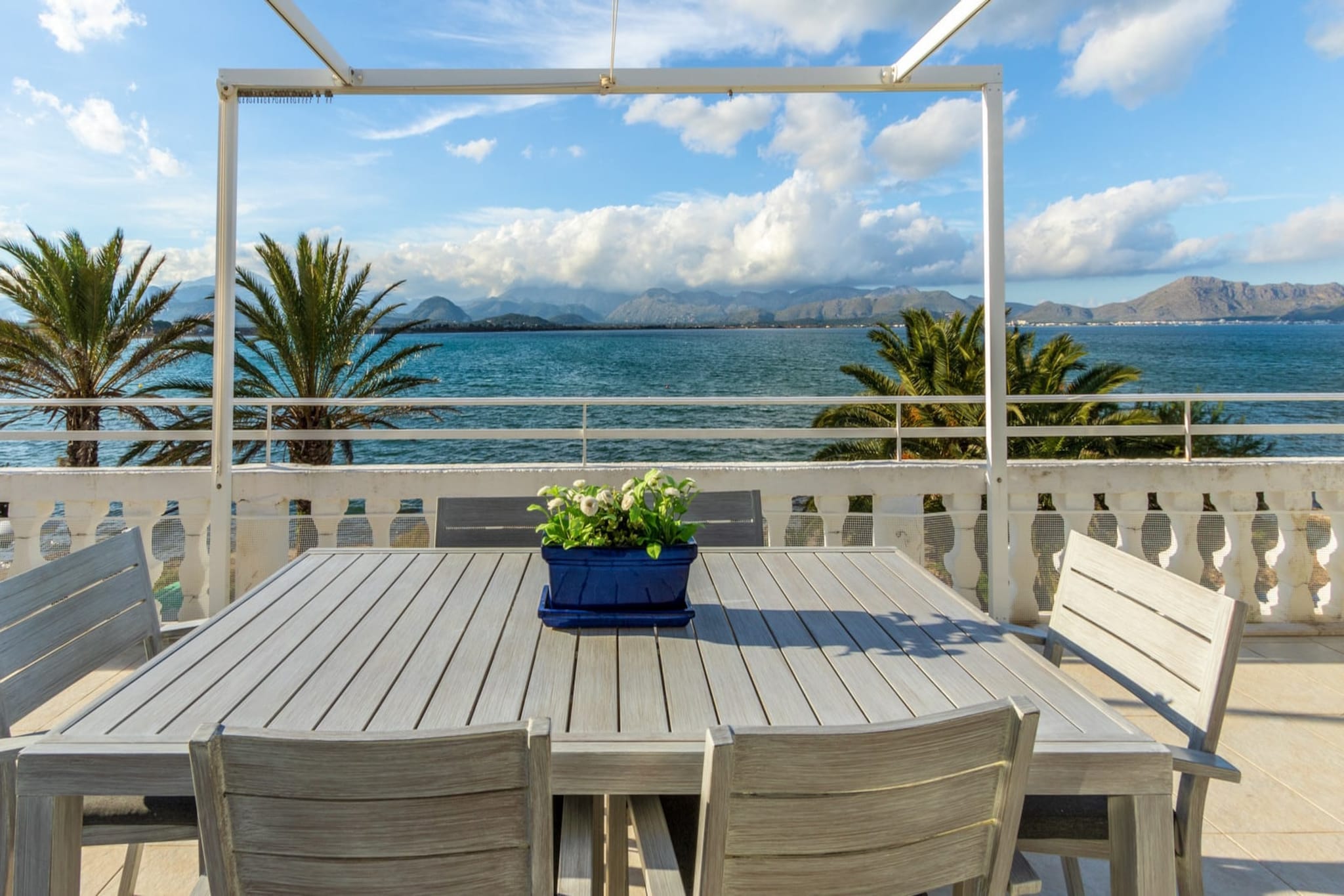 Apartment Voramar Al-Terrasbalkon