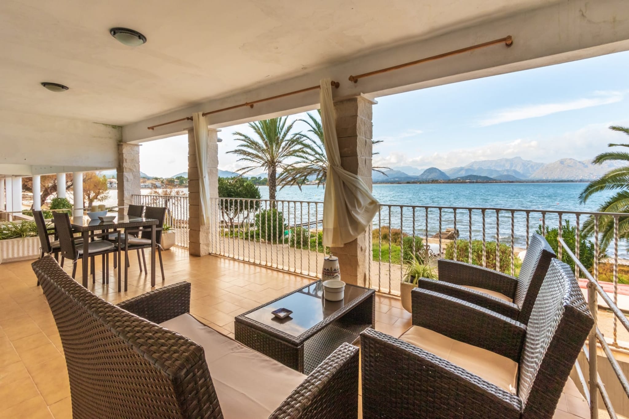 Apartment Voramar Ba-Terrasbalkon