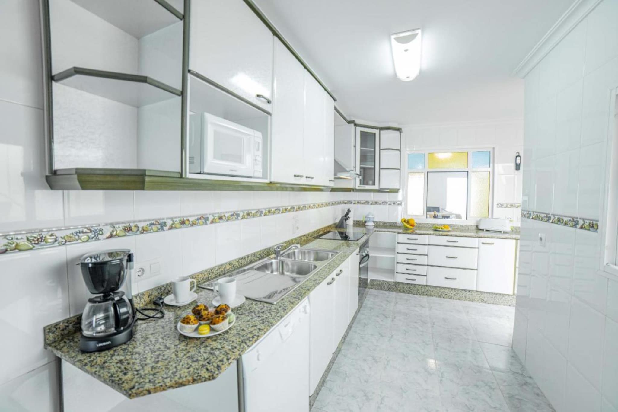 Coastal House Sa F46-Kitchen