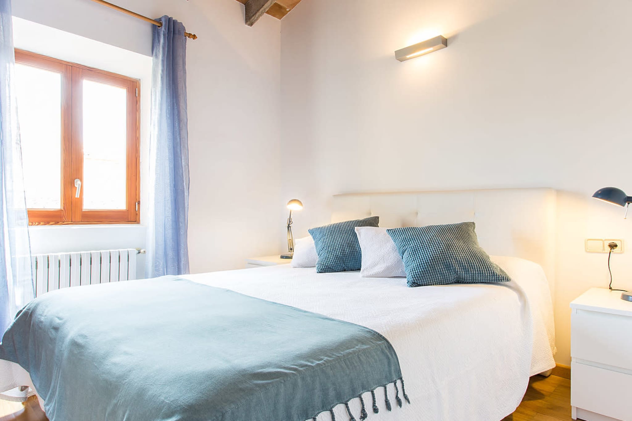 Town House Esglesi03-Chambre