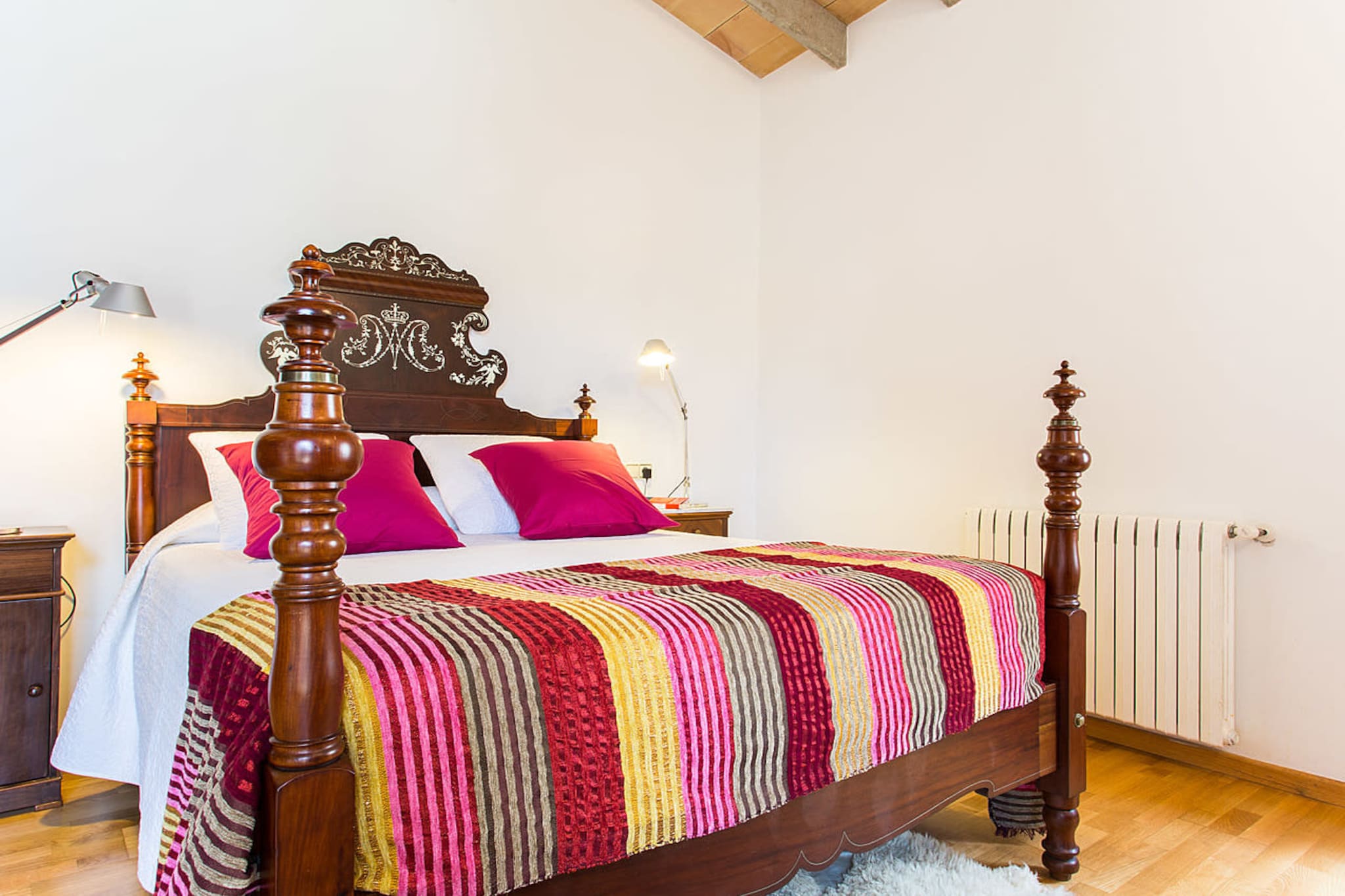 Town House Esglesi03-Chambre