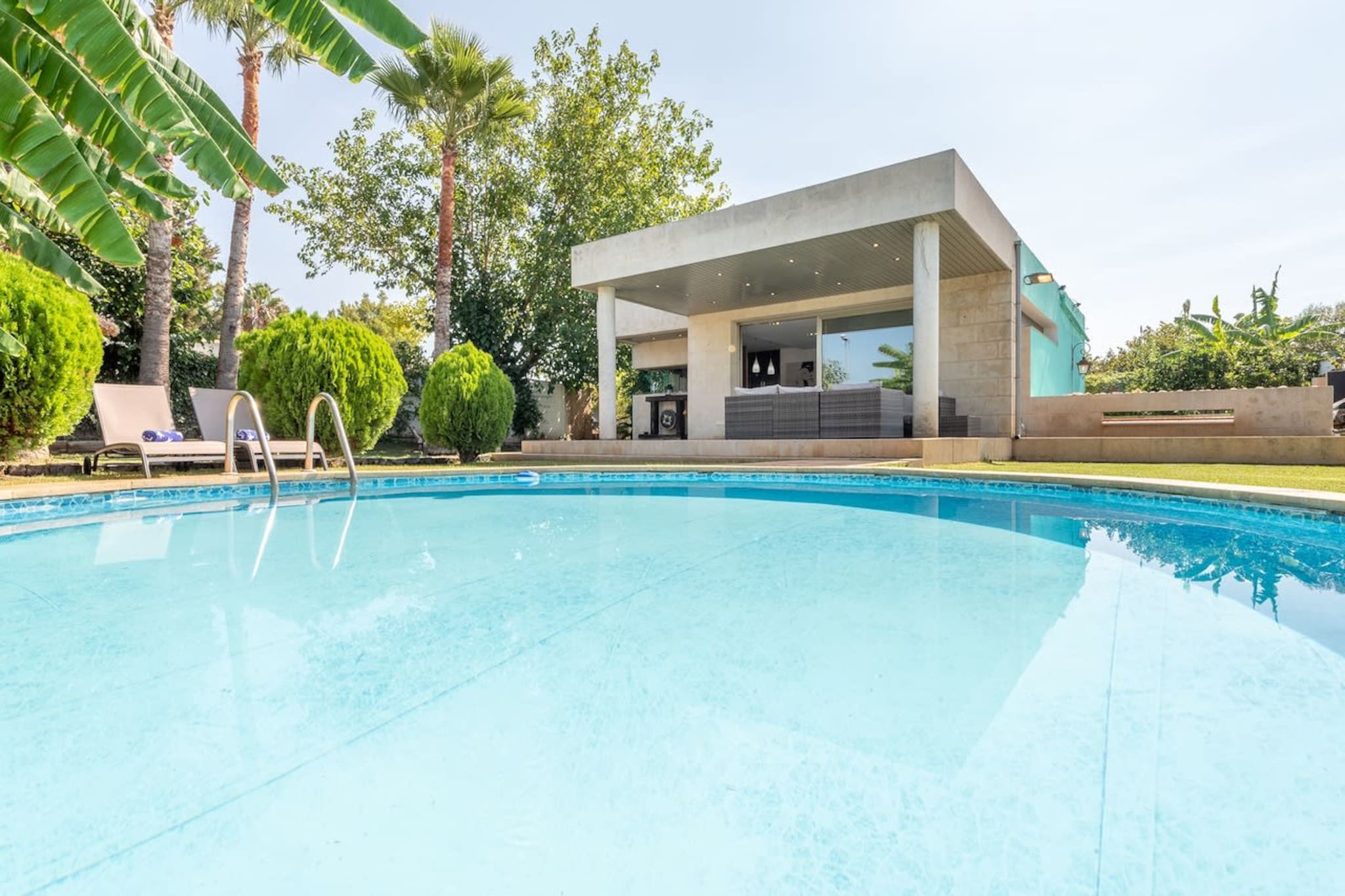 Villa Almez in Mar22-Piscine