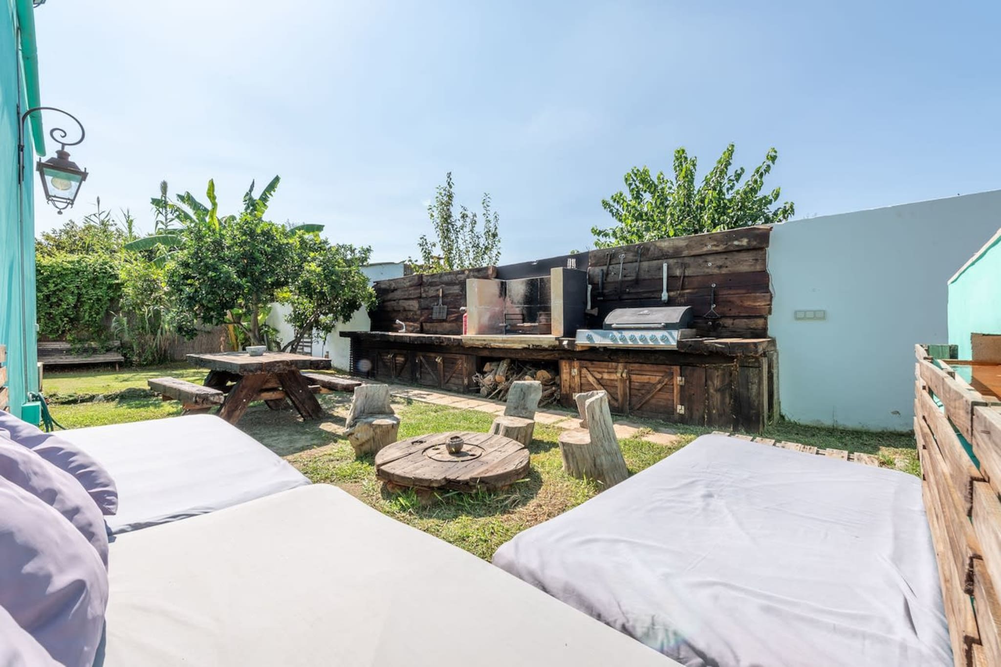 Villa Almez in Mar22-Balcon-terrasse