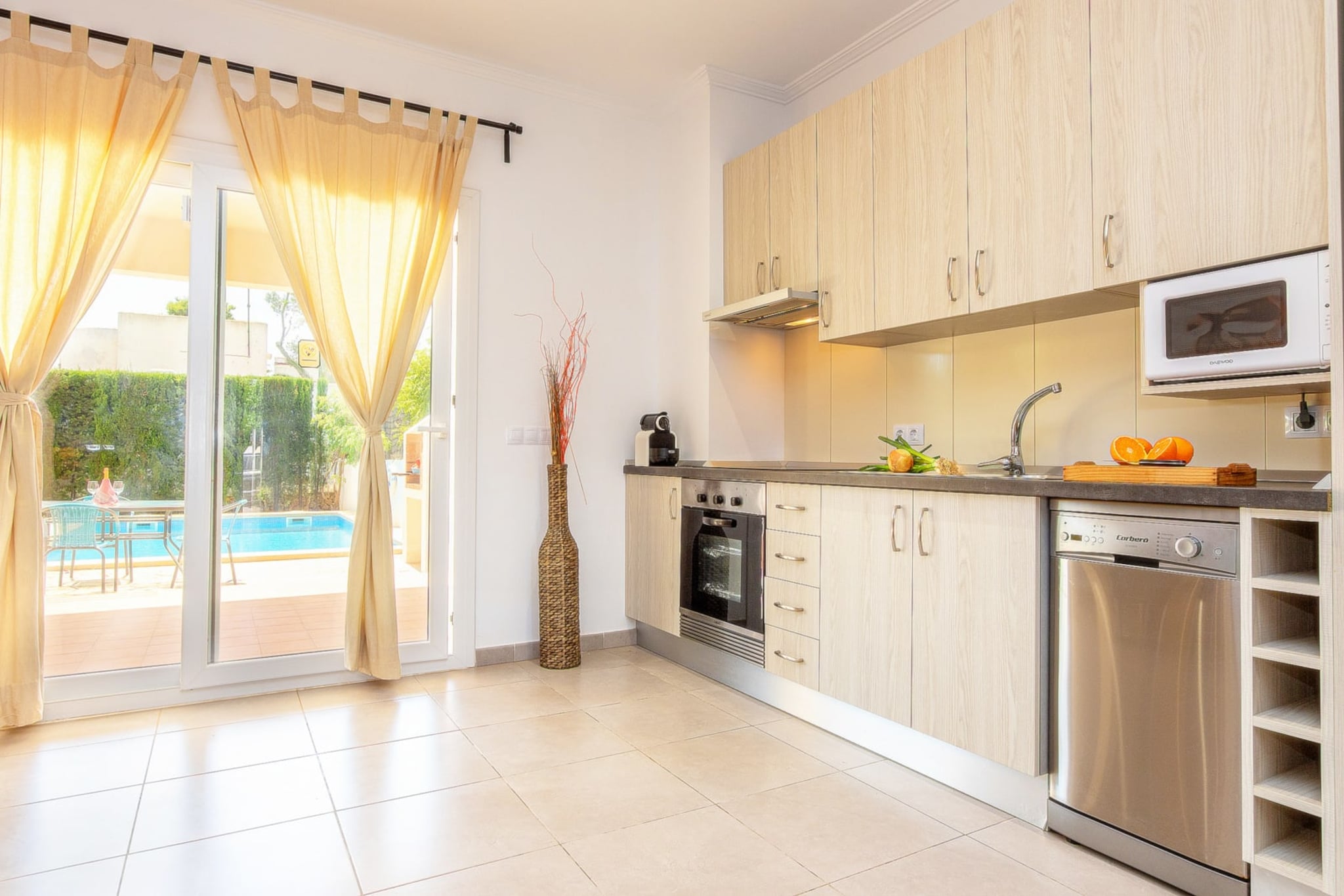 Villa Lagoa in Calf4-Kitchen