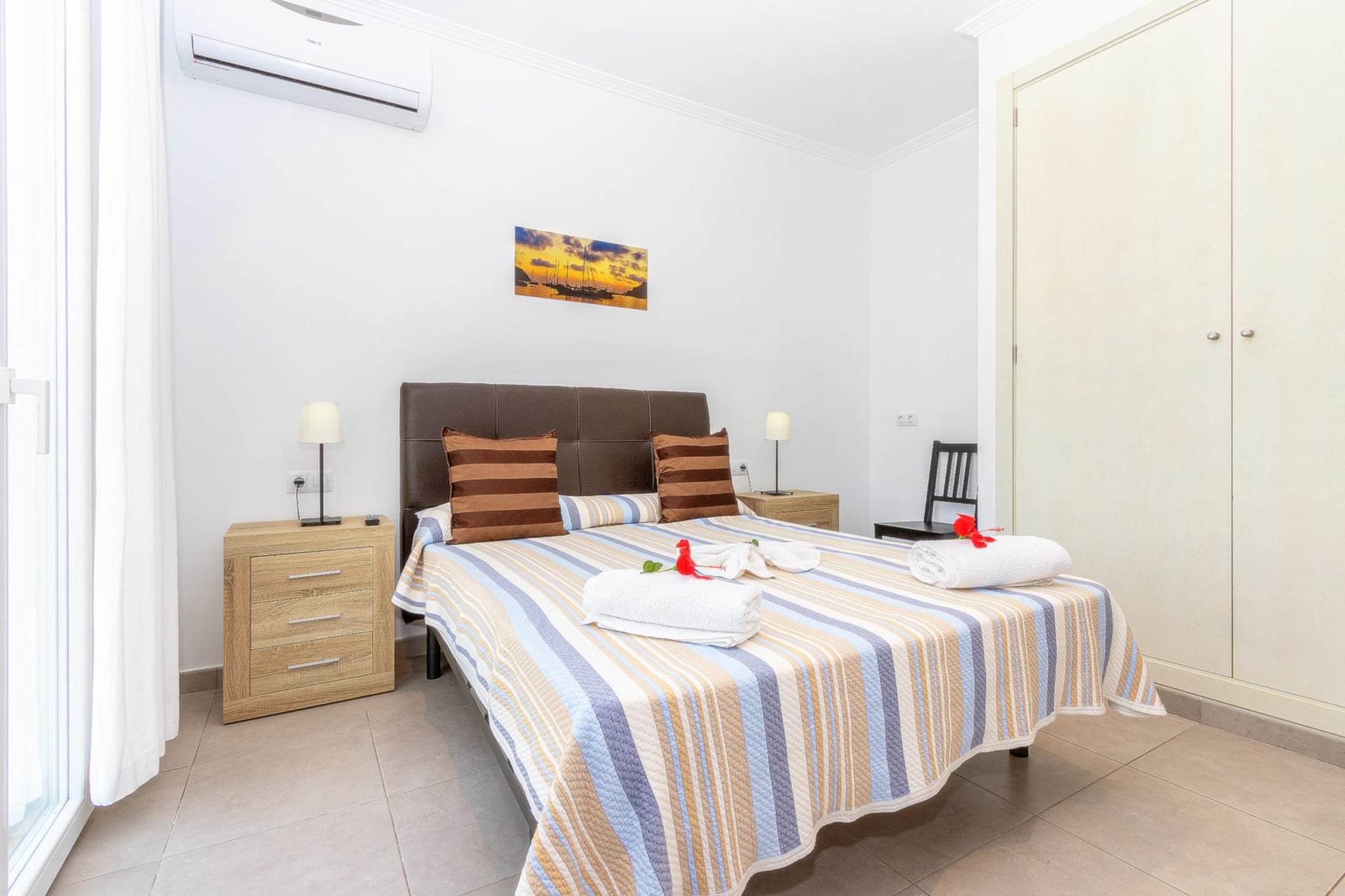 Villa Lagoa in Calf4-Bedroom