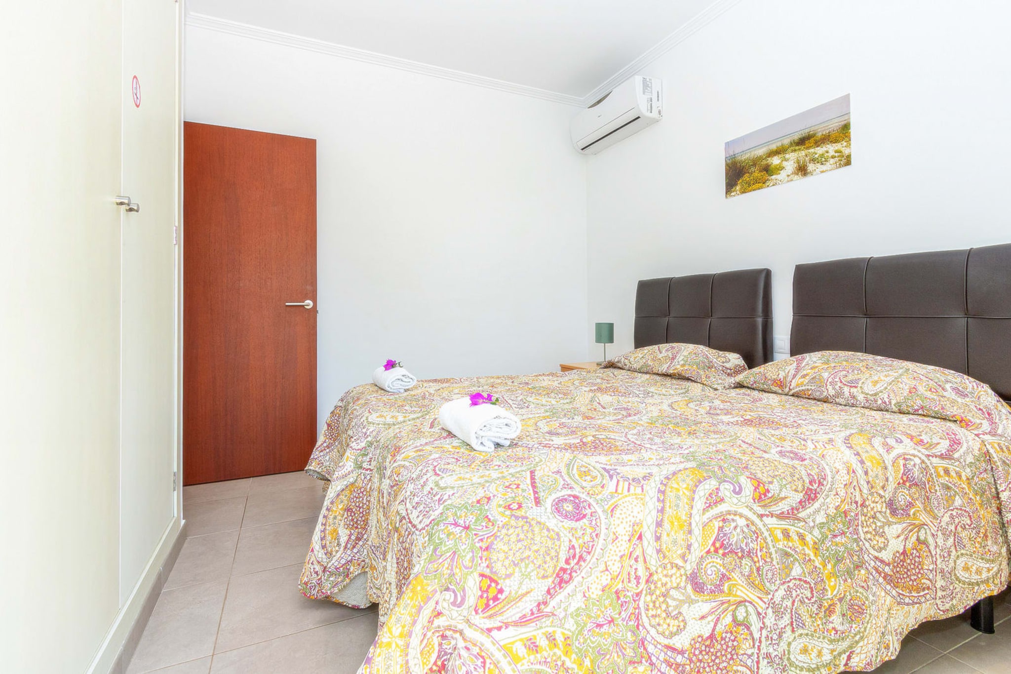 Villa Lagoa in Calf4-Bedroom