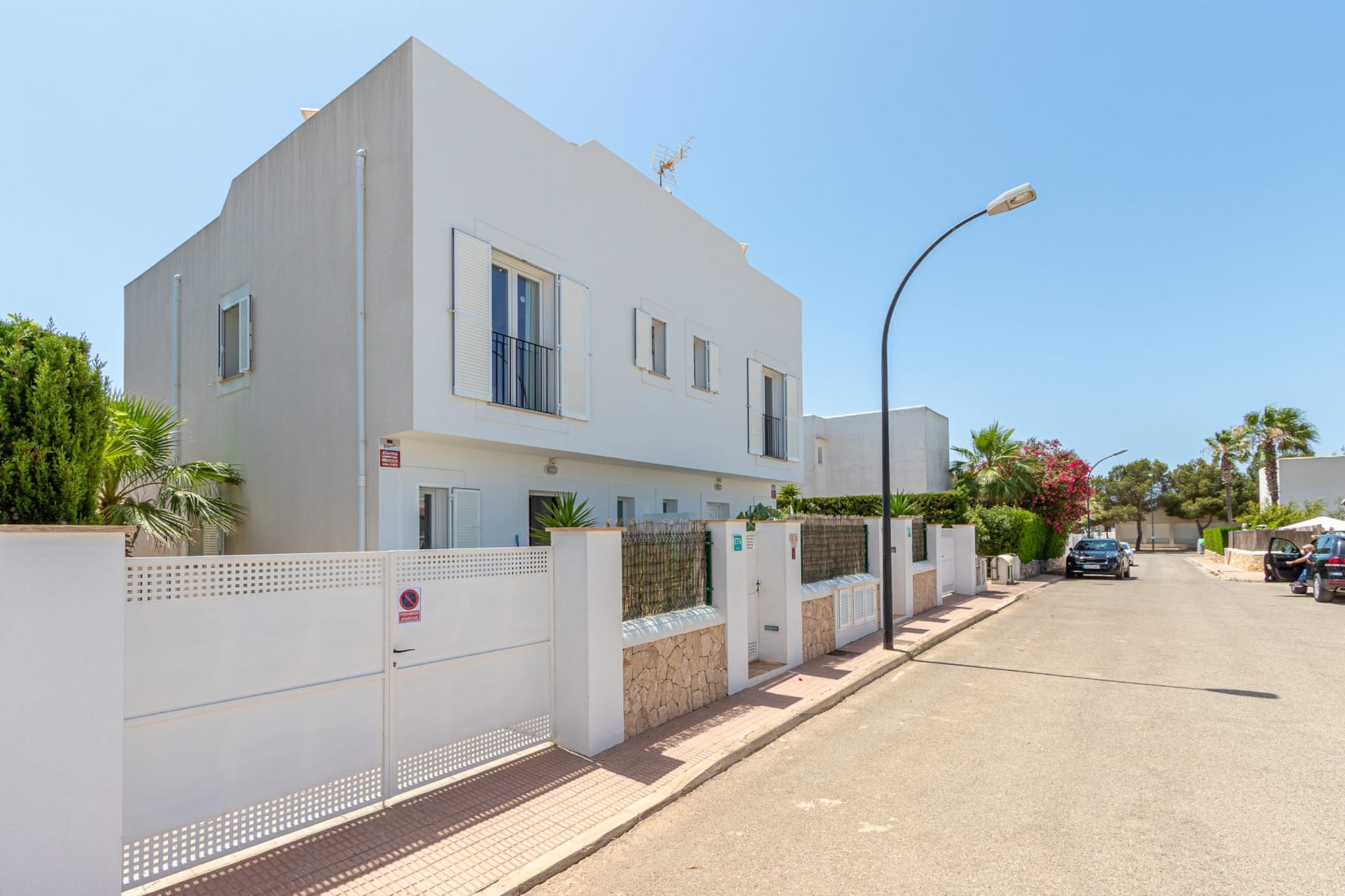 Villa Lagoa in Calf4-Exterior summer