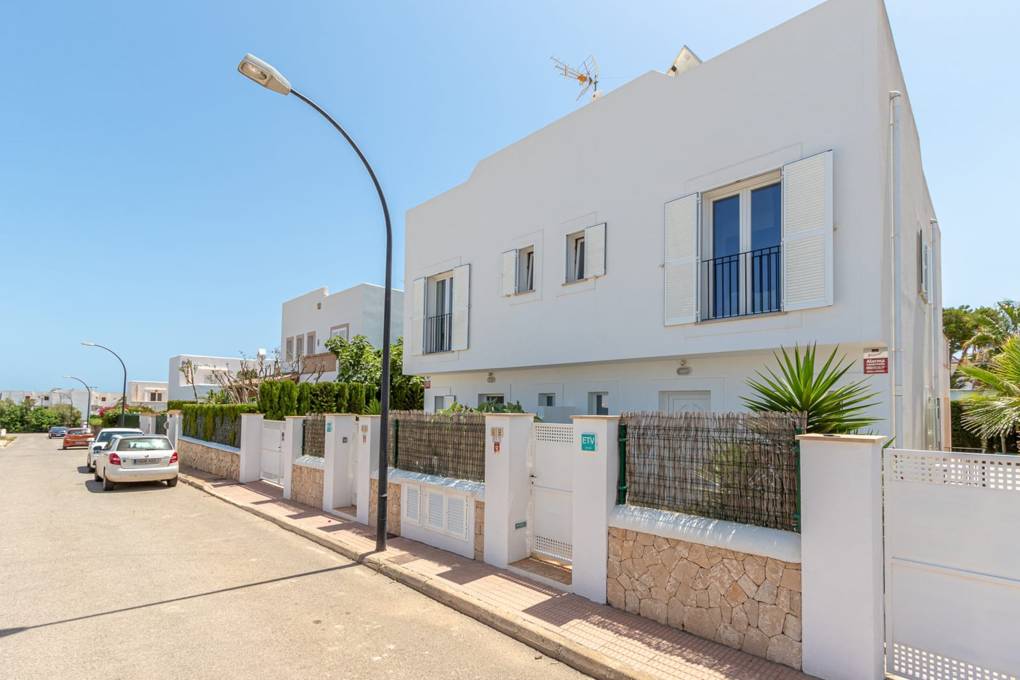 Villa Lagoa in Calf4-Exterior summer