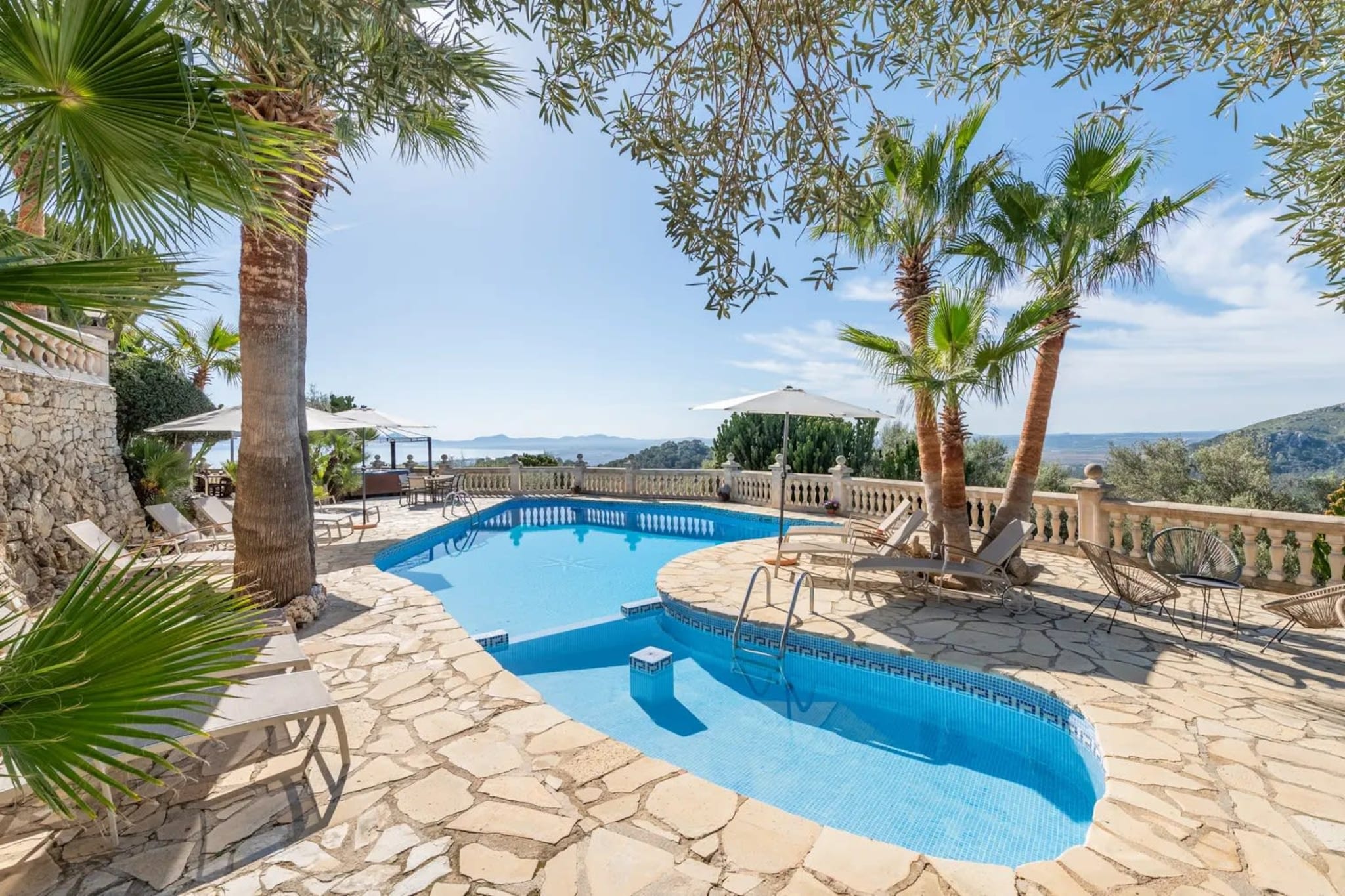 Villa Oscols in Aldf-Schwimmbad