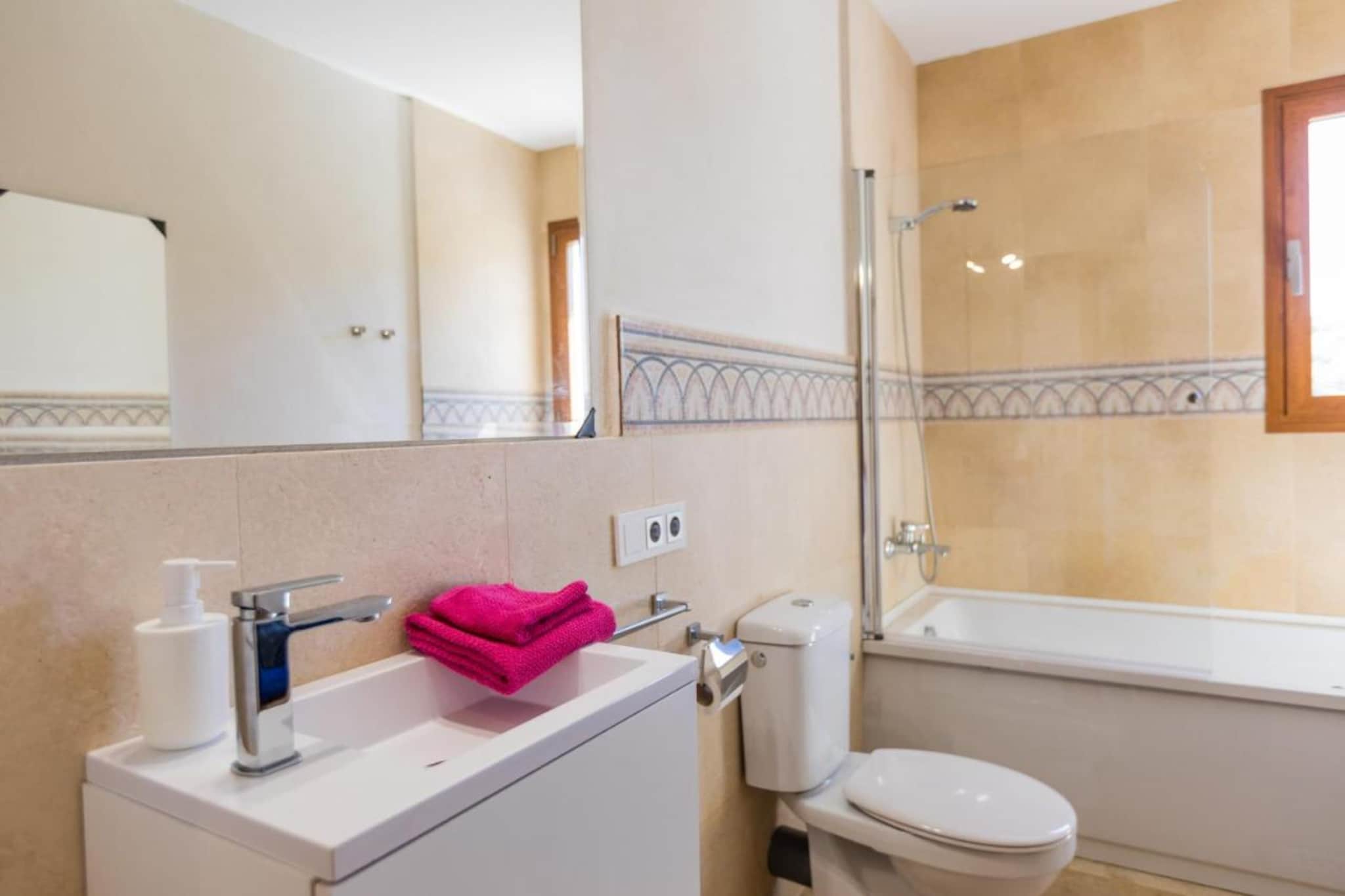 Villa Son Vent in 87-Badezimmer