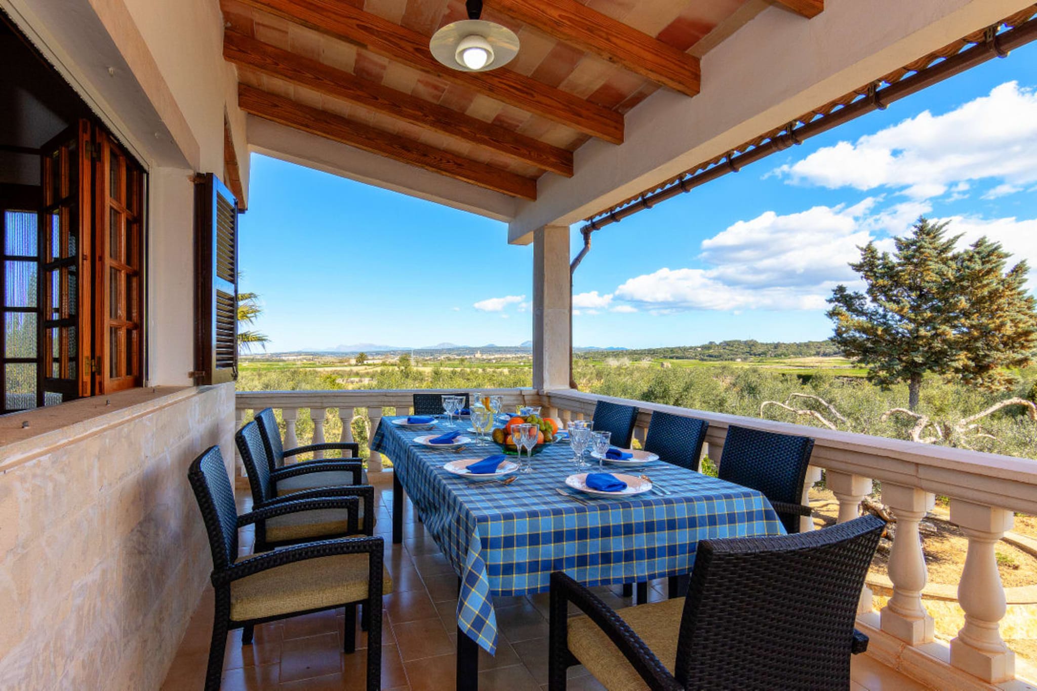 Villa Barbara in Pet-Balcon-terrasse