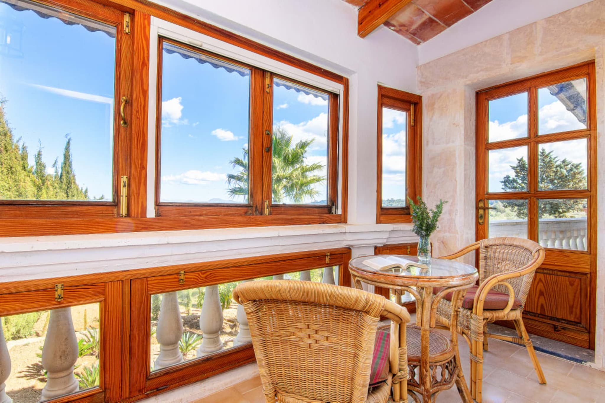 Villa Barbara in Pet-Balcon-terrasse