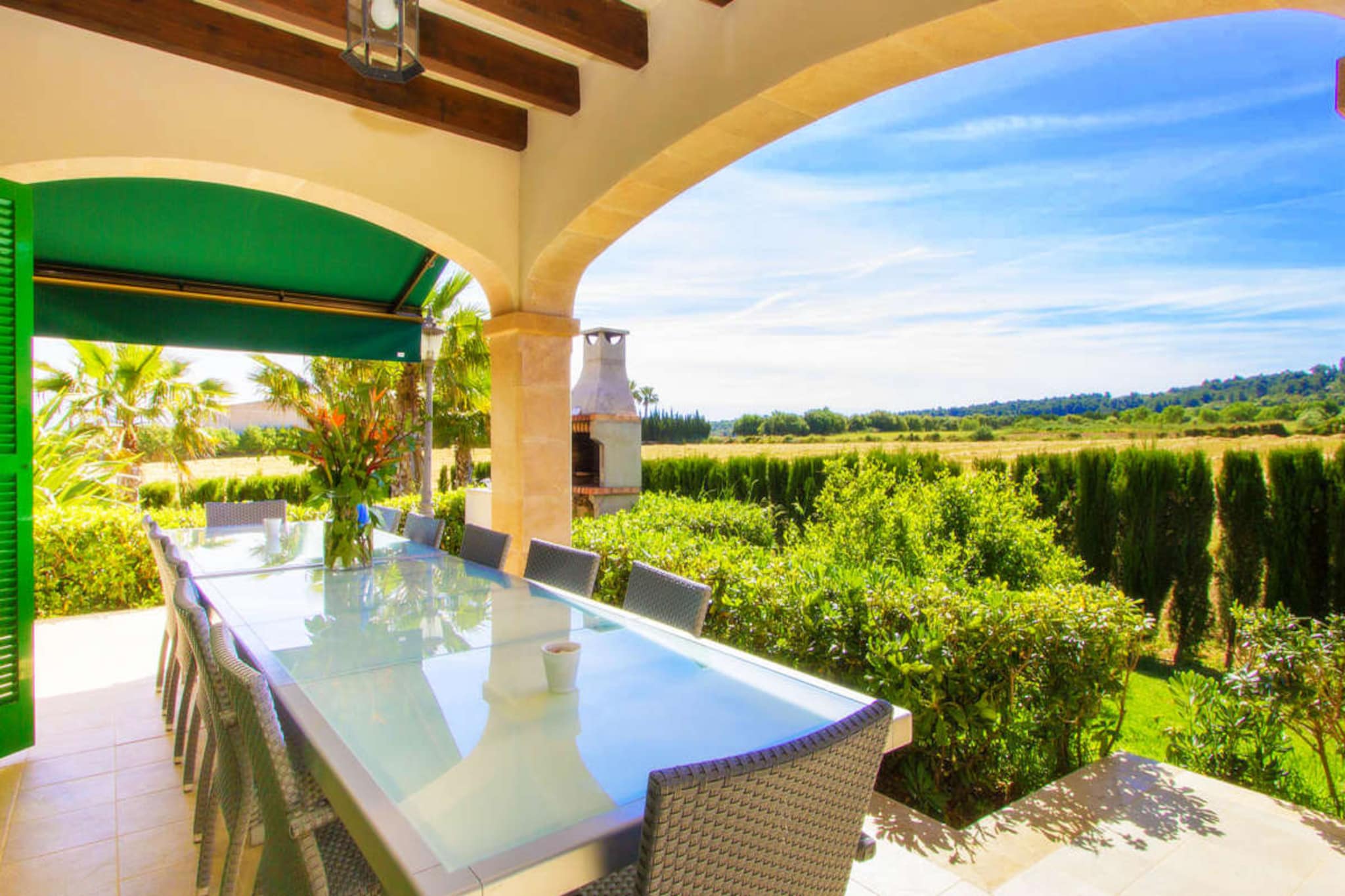 Villa Palmeral in Pe-Terrace balcony