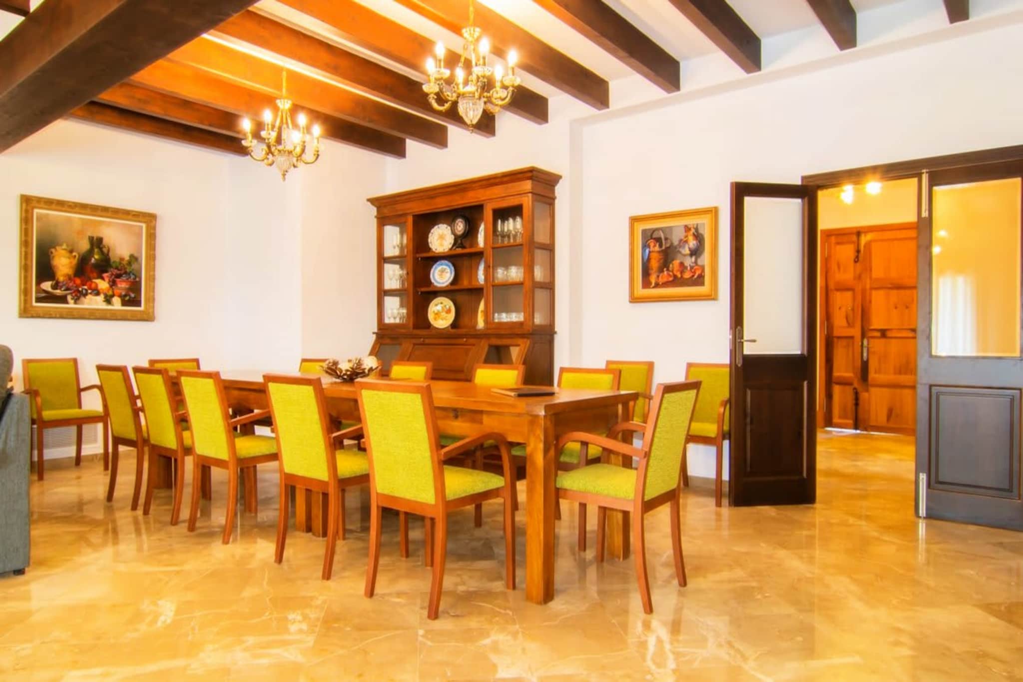 Villa Palmeral in Pe-Dining room