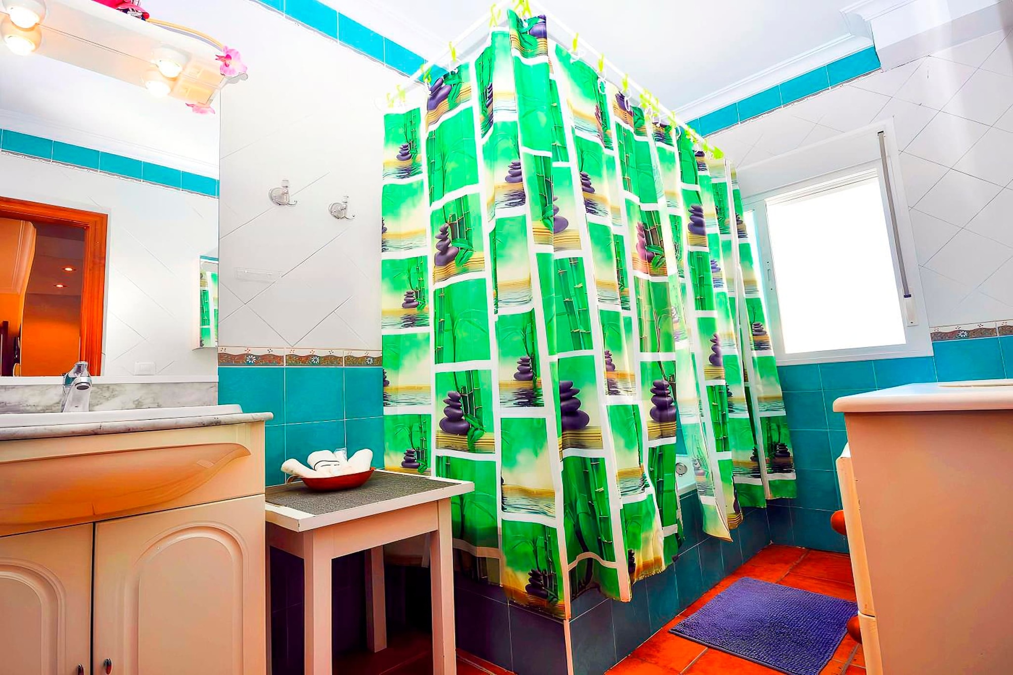 3155-+34635401120-Salle de bain