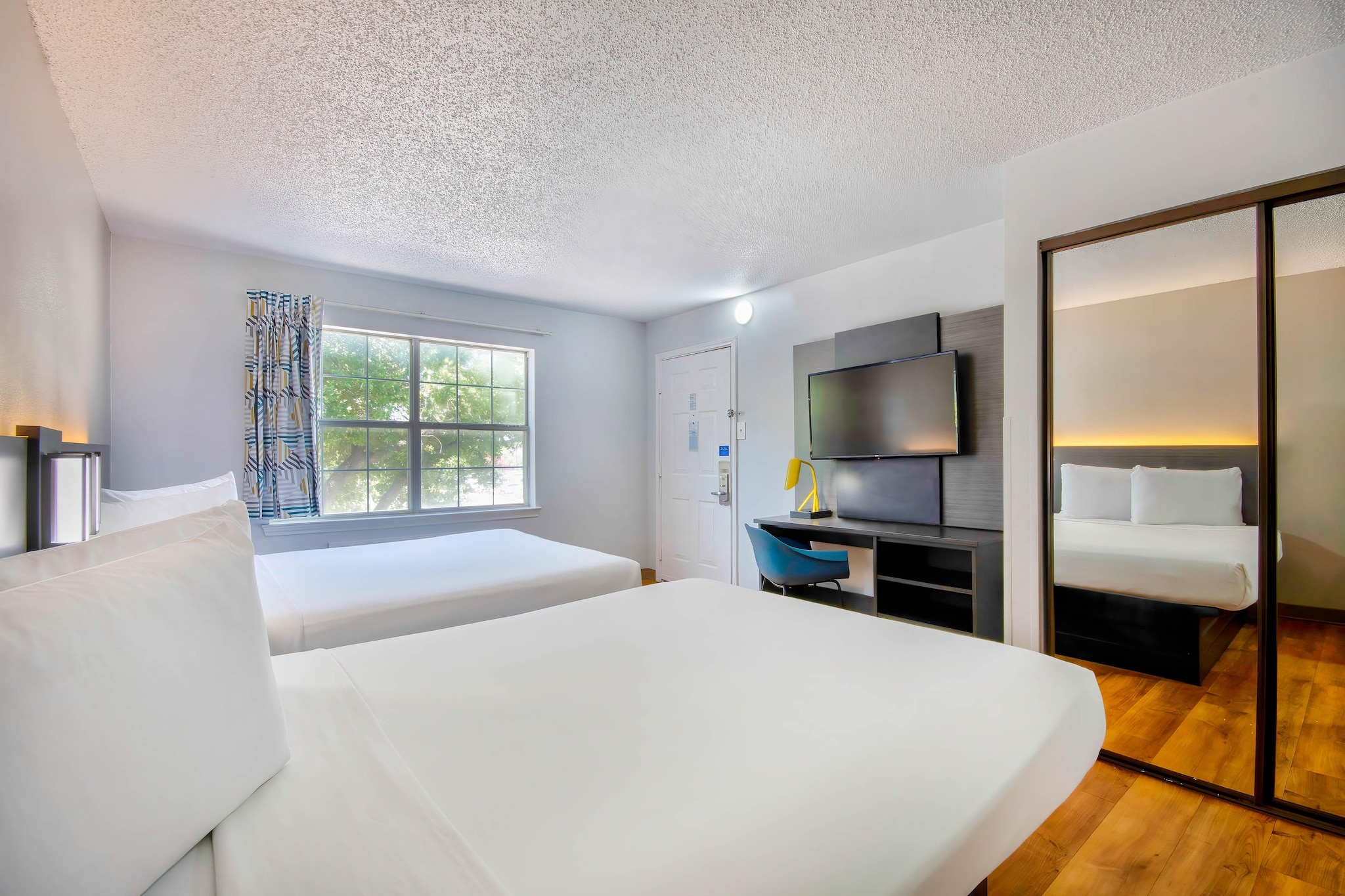 Bed Room