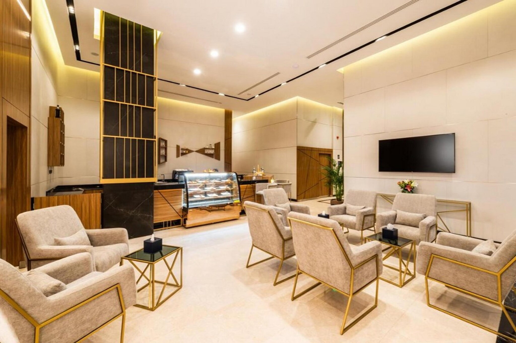 Deluxe King Nest | Heart of City at Sunday ANAN