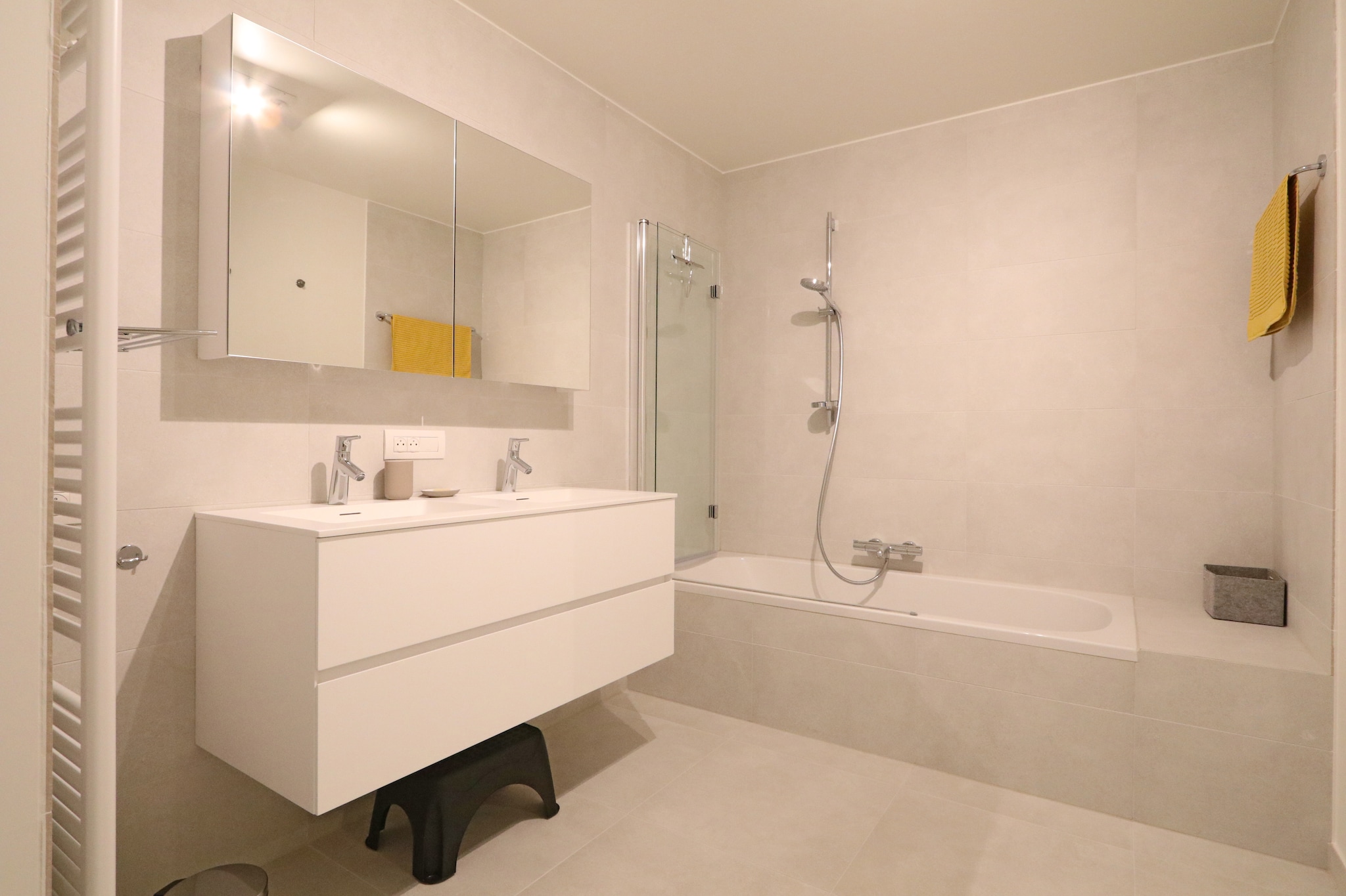 REGINA MARIS 21  Box-Salle de bain