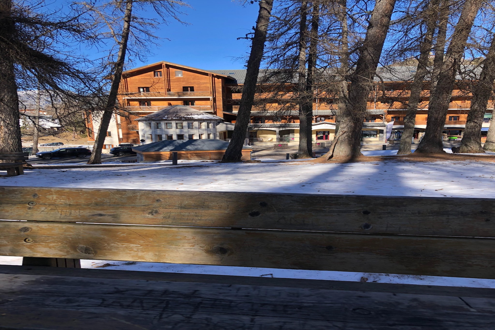 Adonis Valberg Studio-Area winter 1km