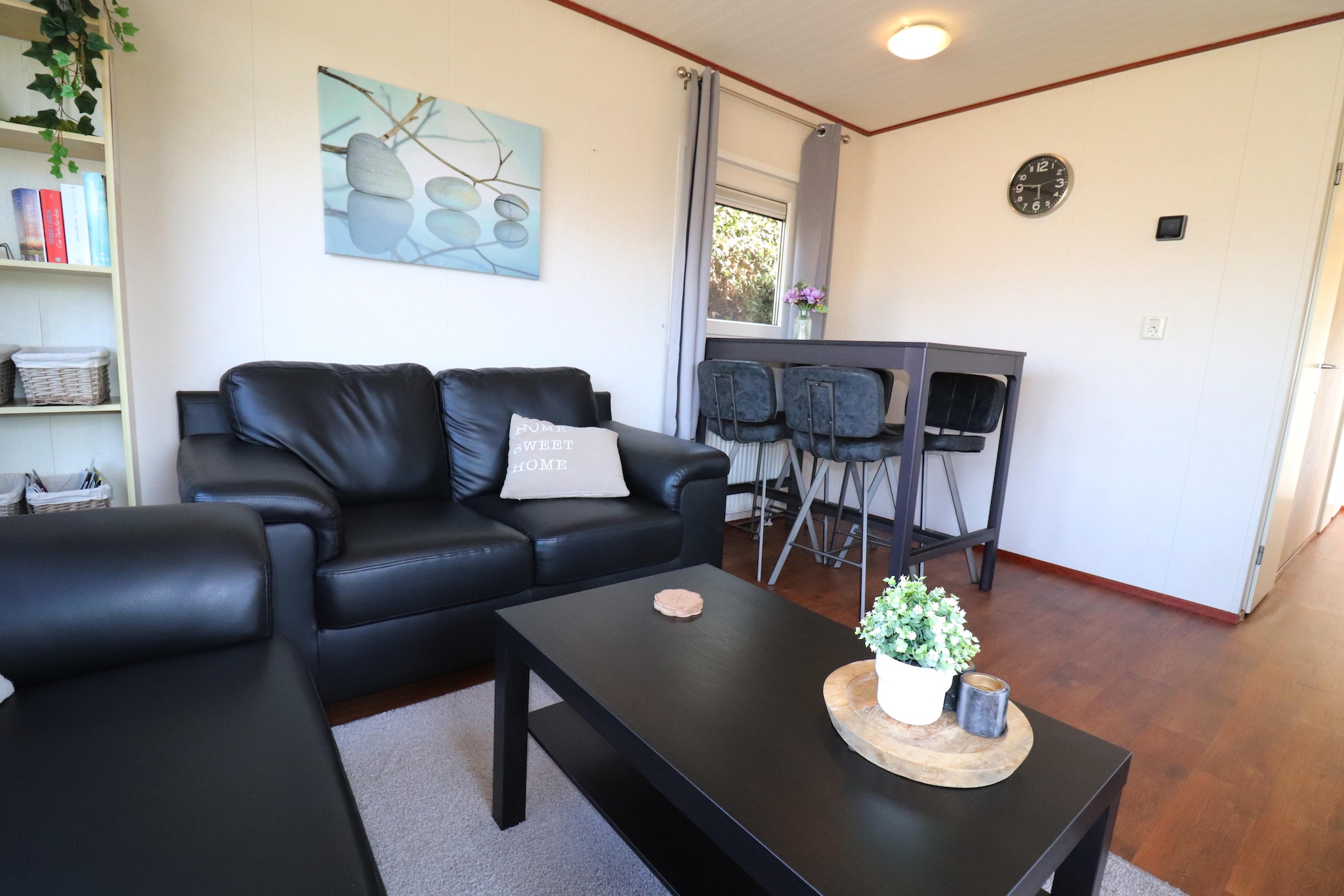 2 chalets naast elkaar-Salon