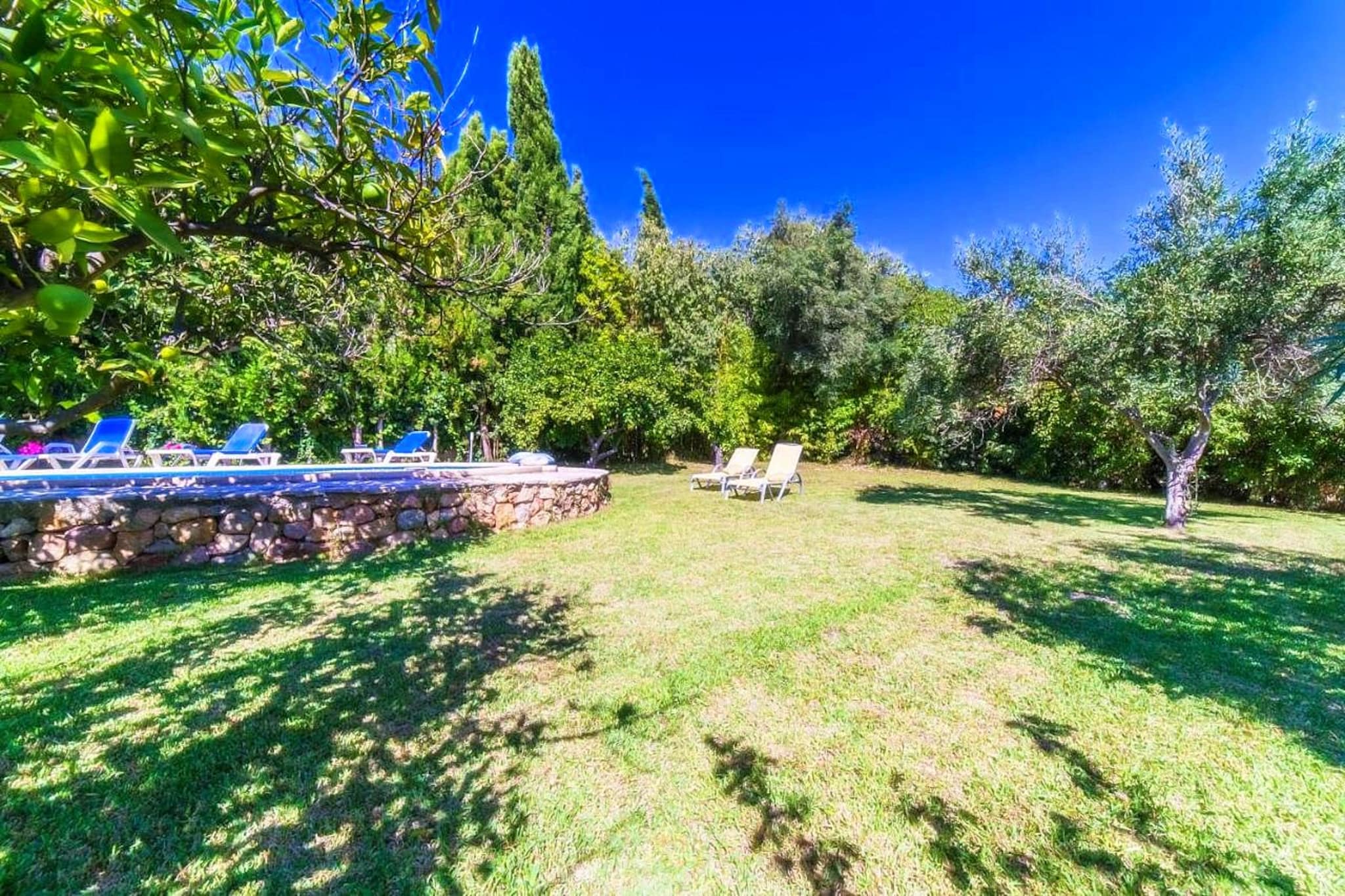 Finca Sa Costa in Bu-Gärten Sommer