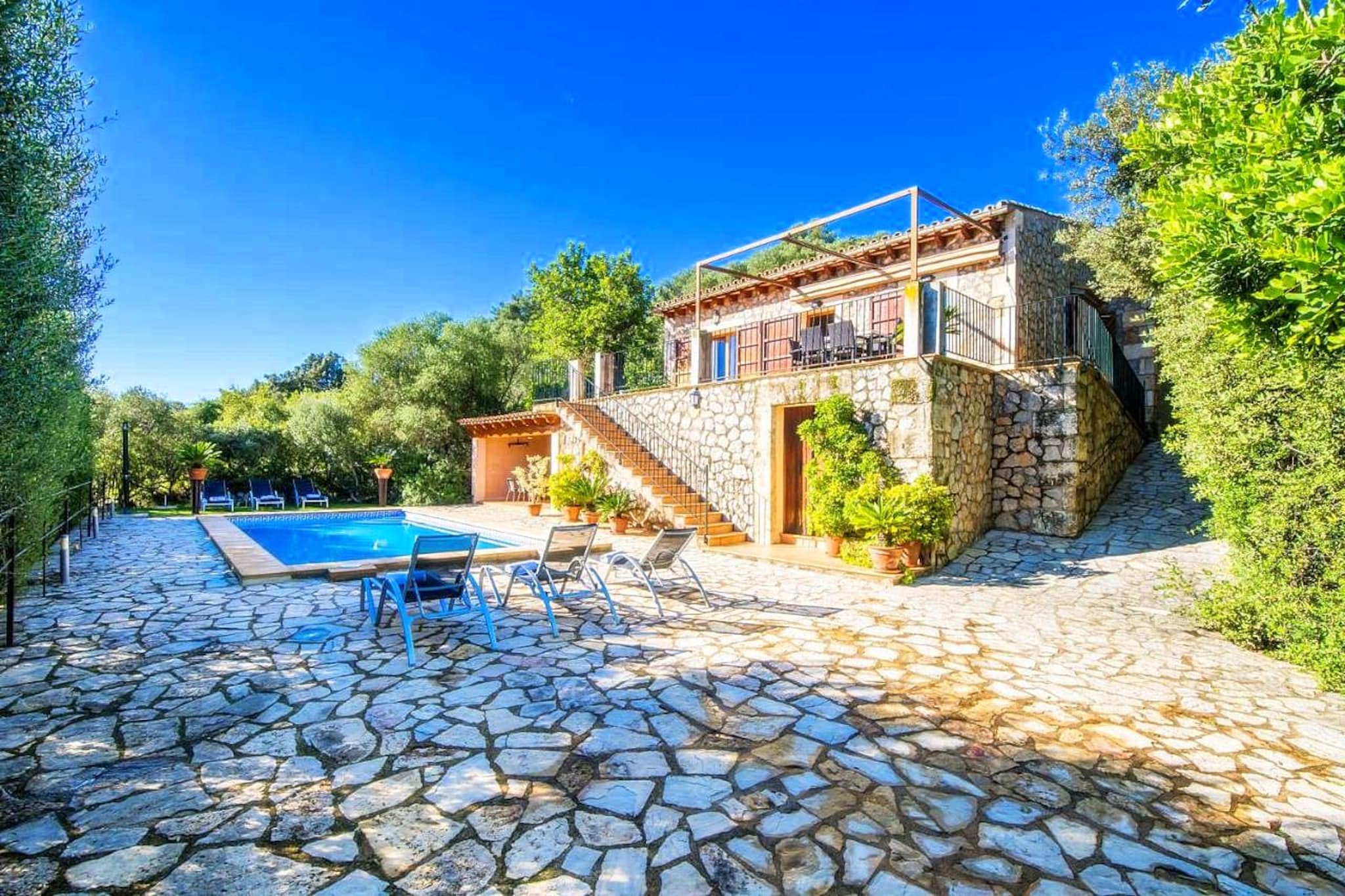 Finca Es Puchet in B-Exterior summer