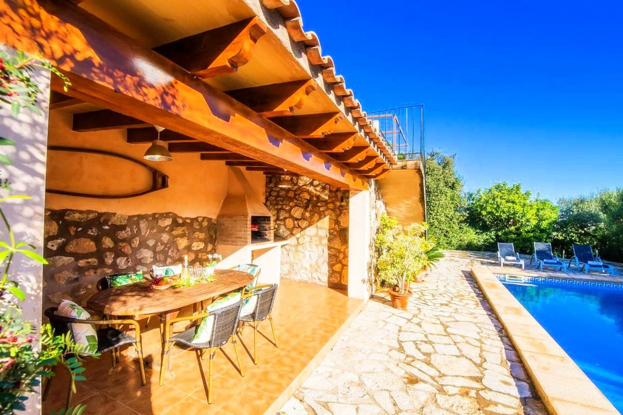 Finca Es Puchet in B-Terrace balcony