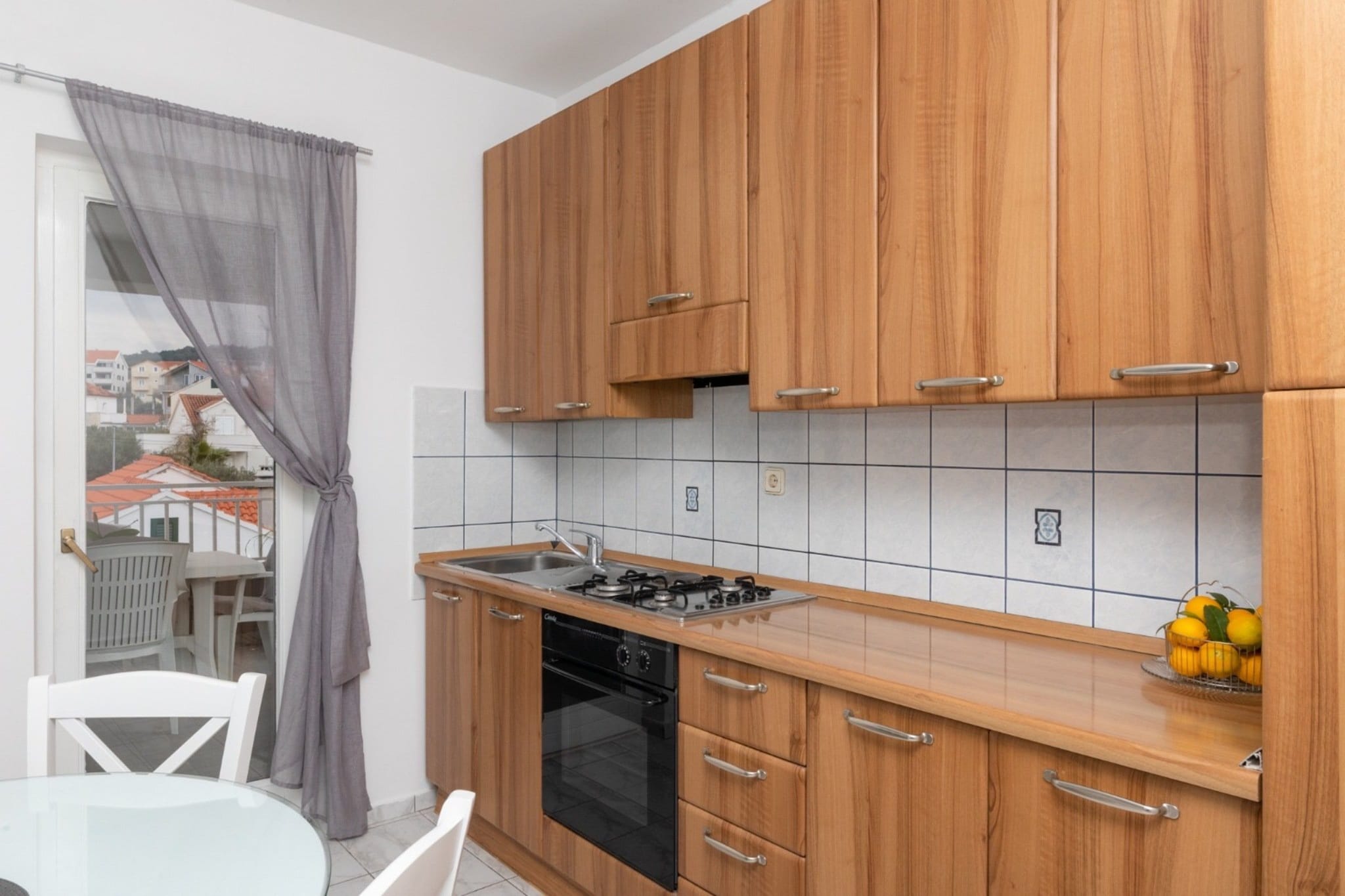 Villa Supetar Garden - Standard Two Bedroom Apartment with Terrace - Keuken