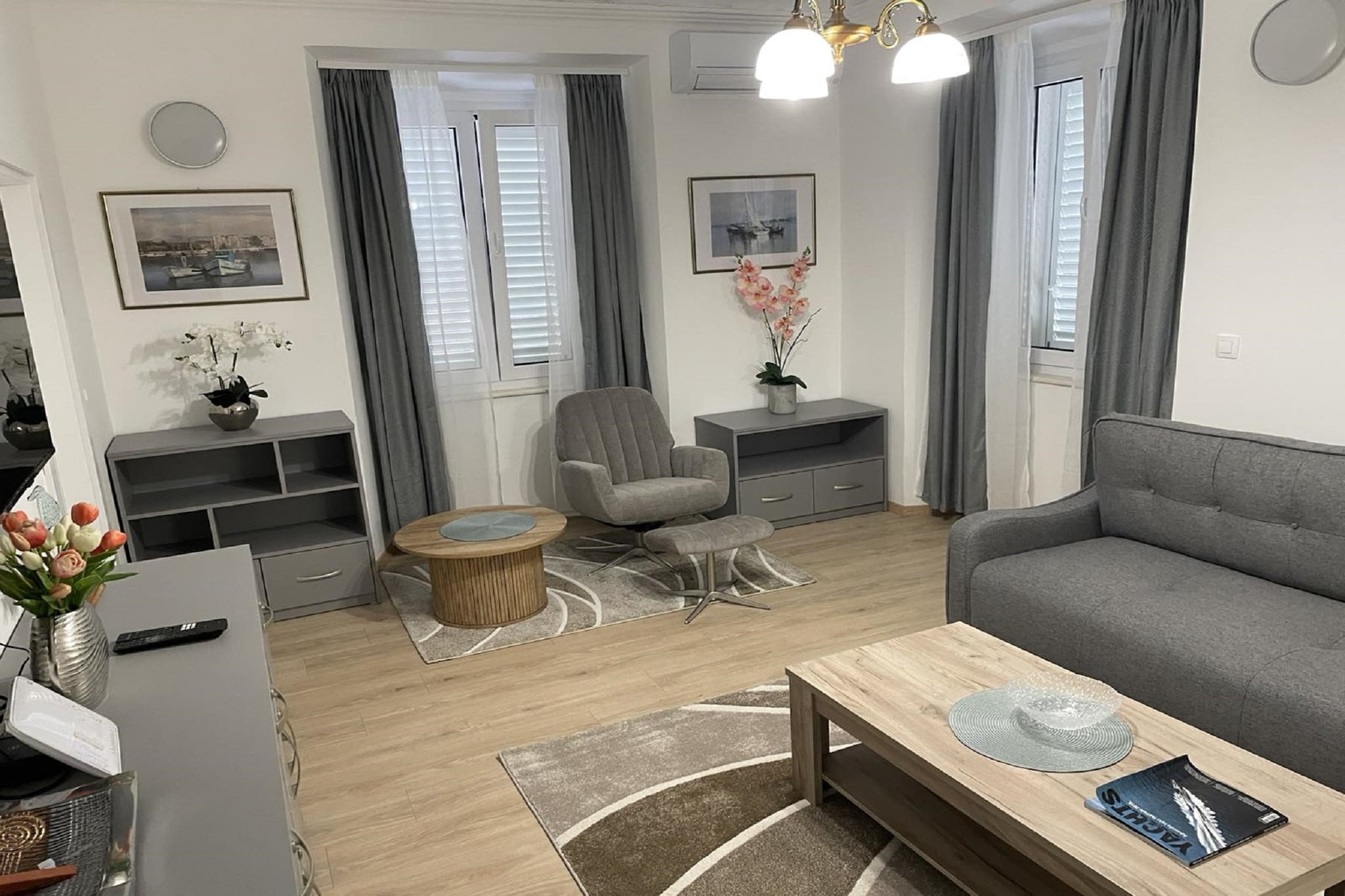 Anima Mea Old Town Apartments- Premium Apartment with Balcony
