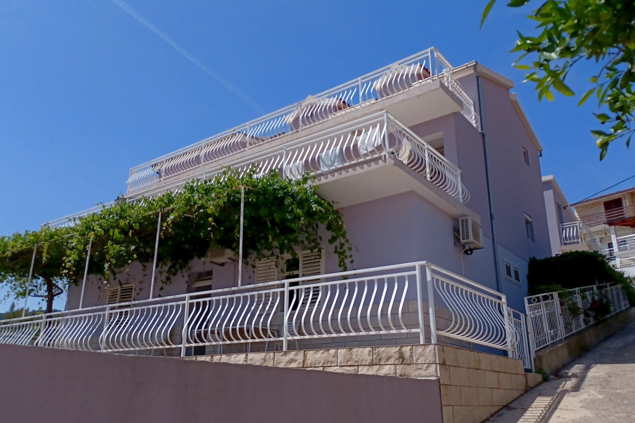 Bertie's Lodge - Two Bedroom Apartment (Fernand)-Sfeer