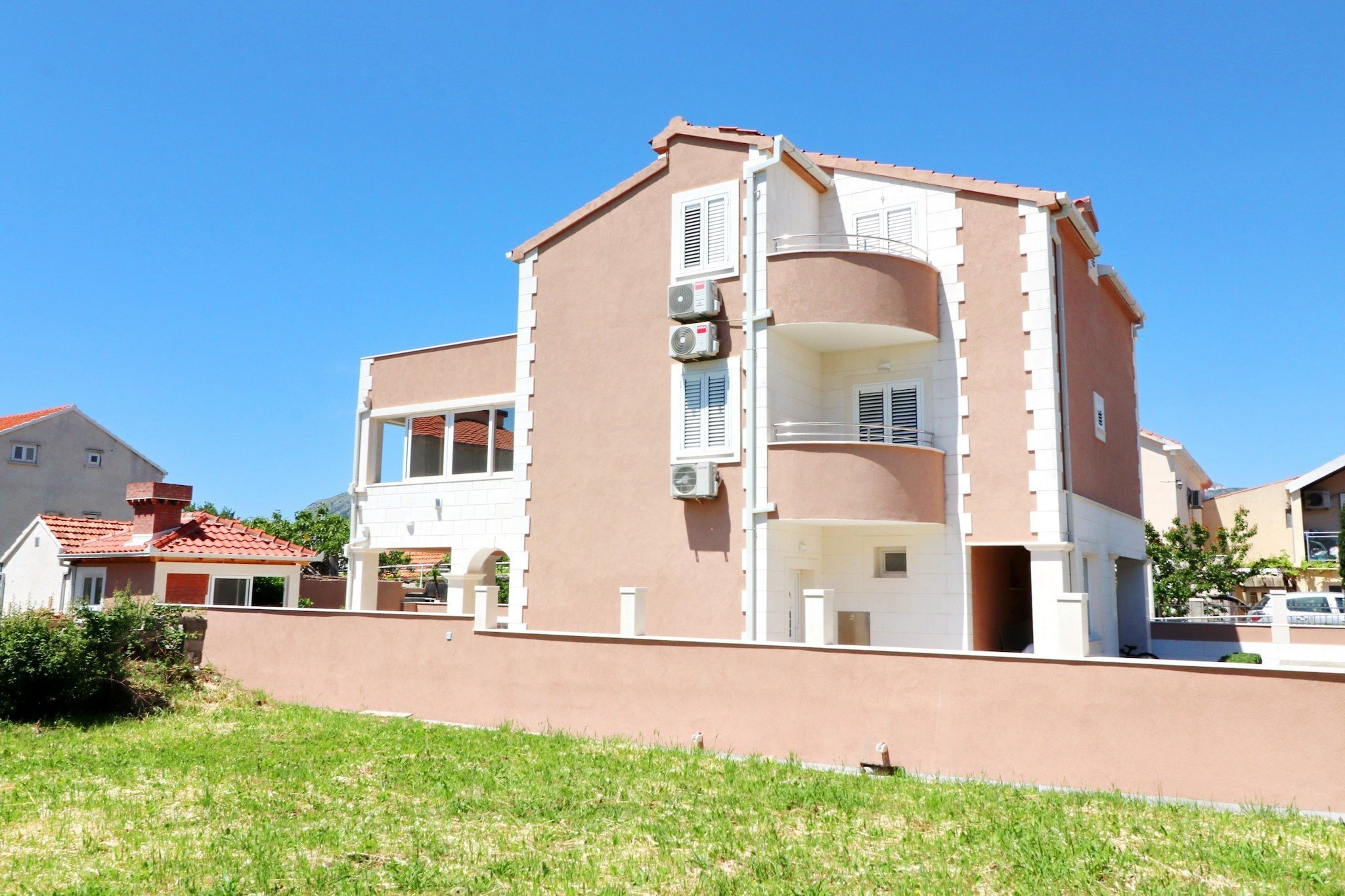 Charming Apartment Ana - One Bedroom Apartment with Terrace-Außenbereich