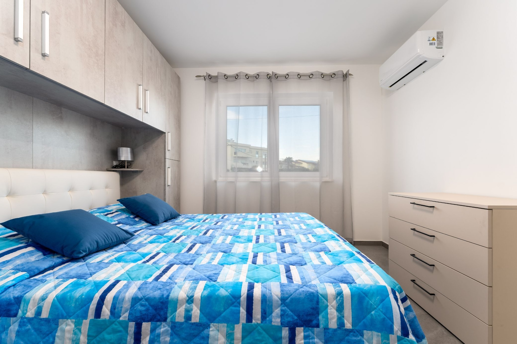 Apartment Baricevic - Two Bedroom Apartment with Balcony-Salon