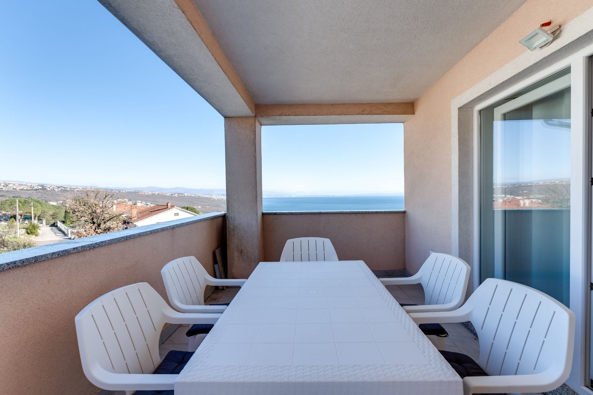 Apartment Baricevic - Two Bedroom Apartment with Balcony-Balcon-terrasse