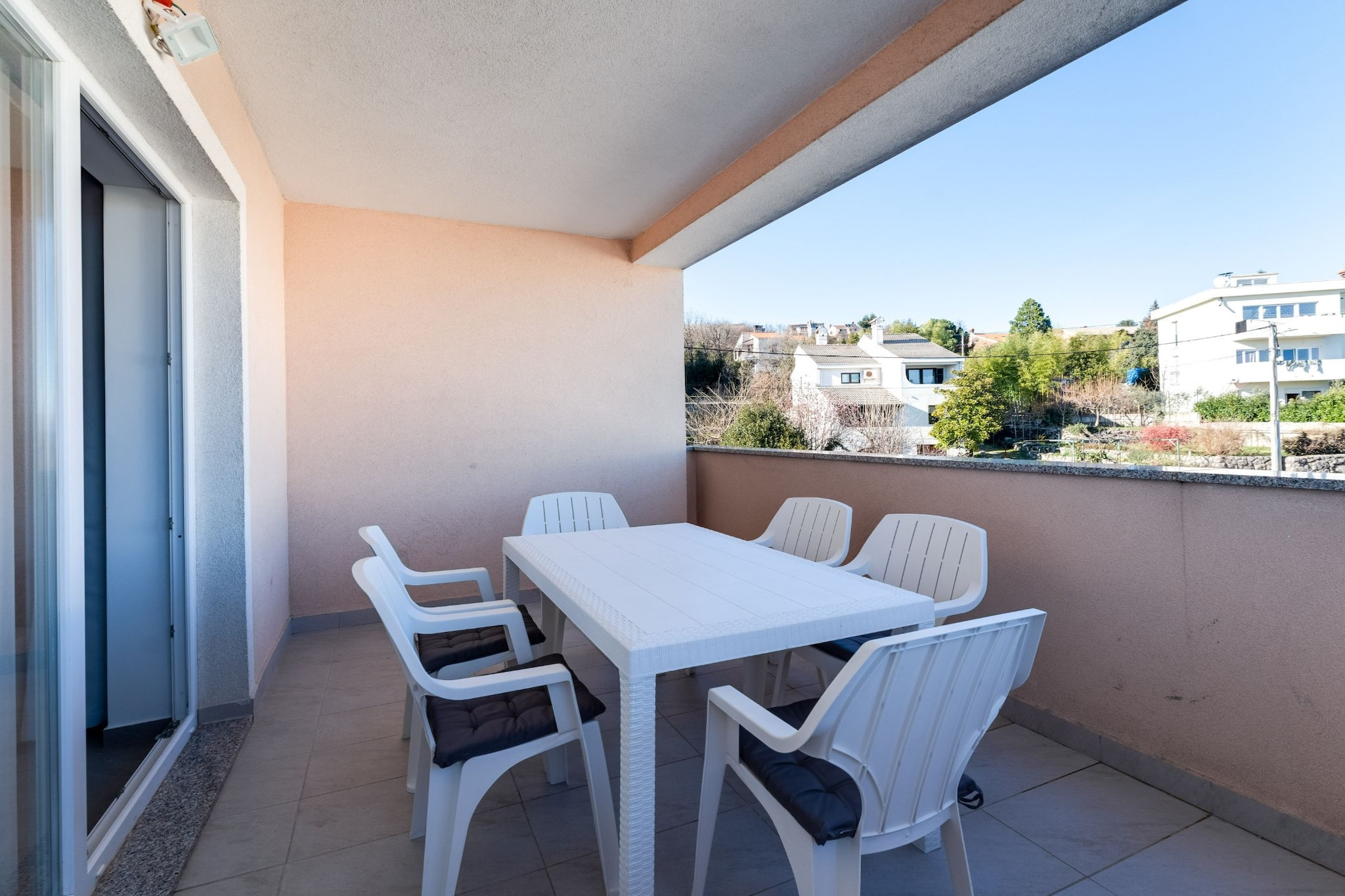 Apartment Baricevic - Two Bedroom Apartment with Balcony-Balcon-terrasse