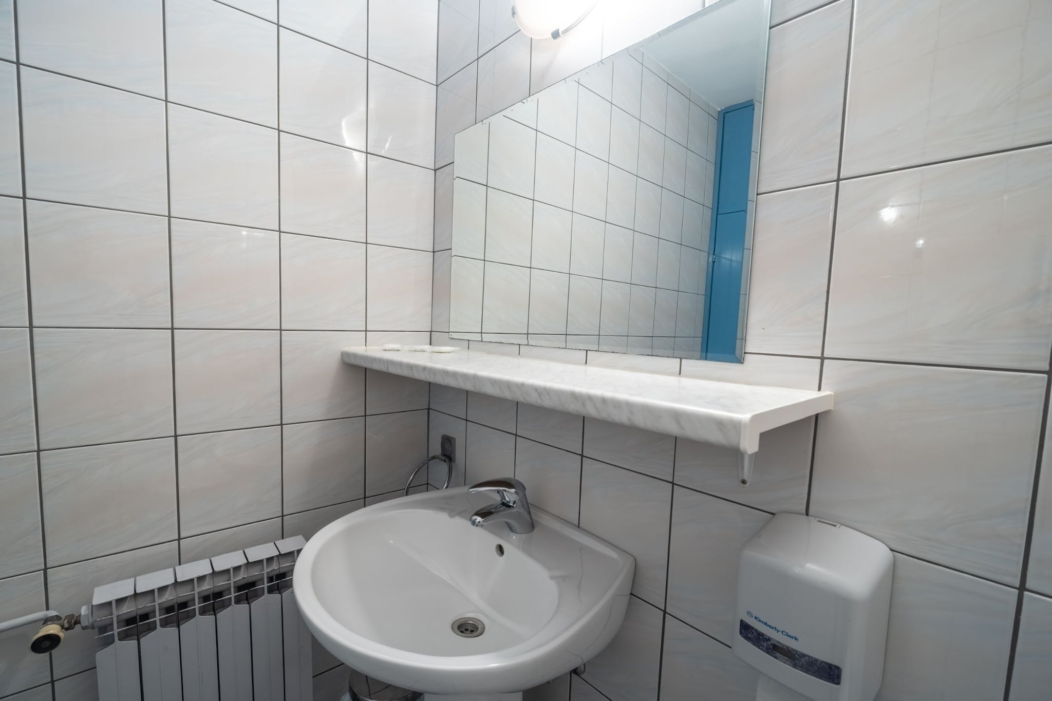 Hotel Issa - Quadruple Room Sea View-Salle de bain