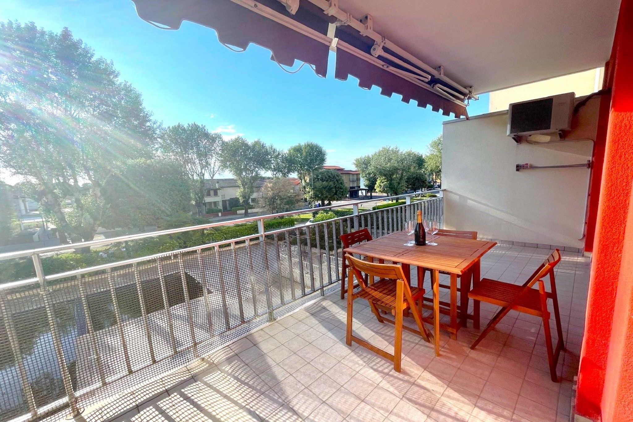 Acapulco B10-Terrace balcony