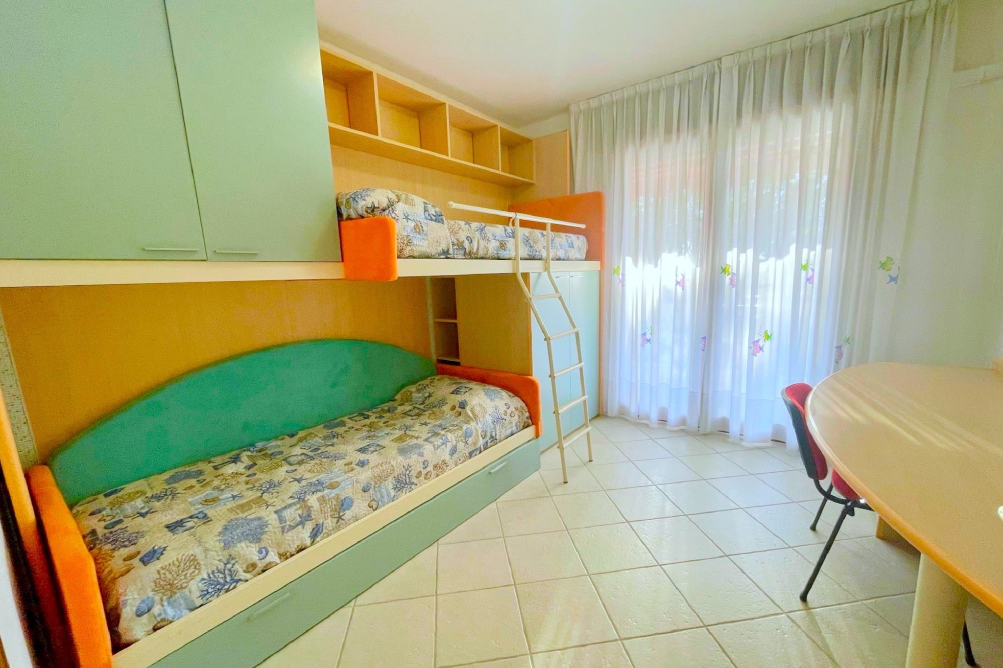 Acapulco B10-Bedroom