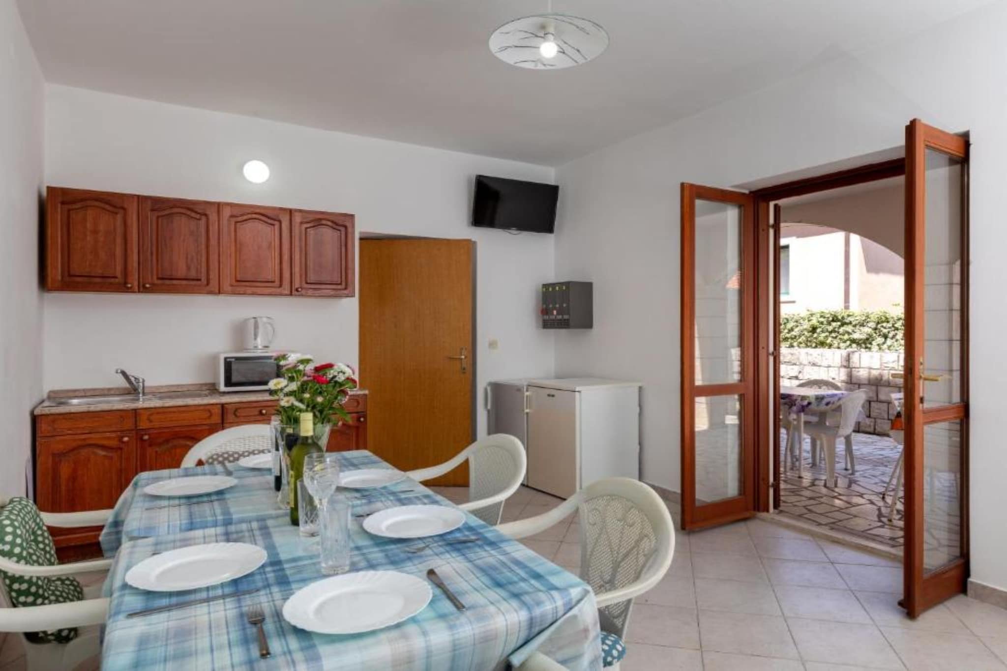 Villa Valjalo - Three Bedroom Apartment with Terrace Ground Floor-Buitenlucht
