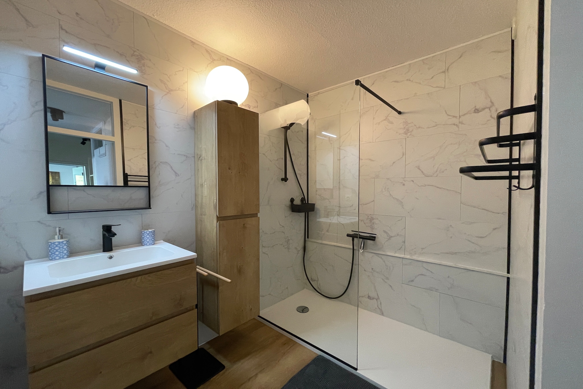 NEREIDEN A 176/0004-Badkamer