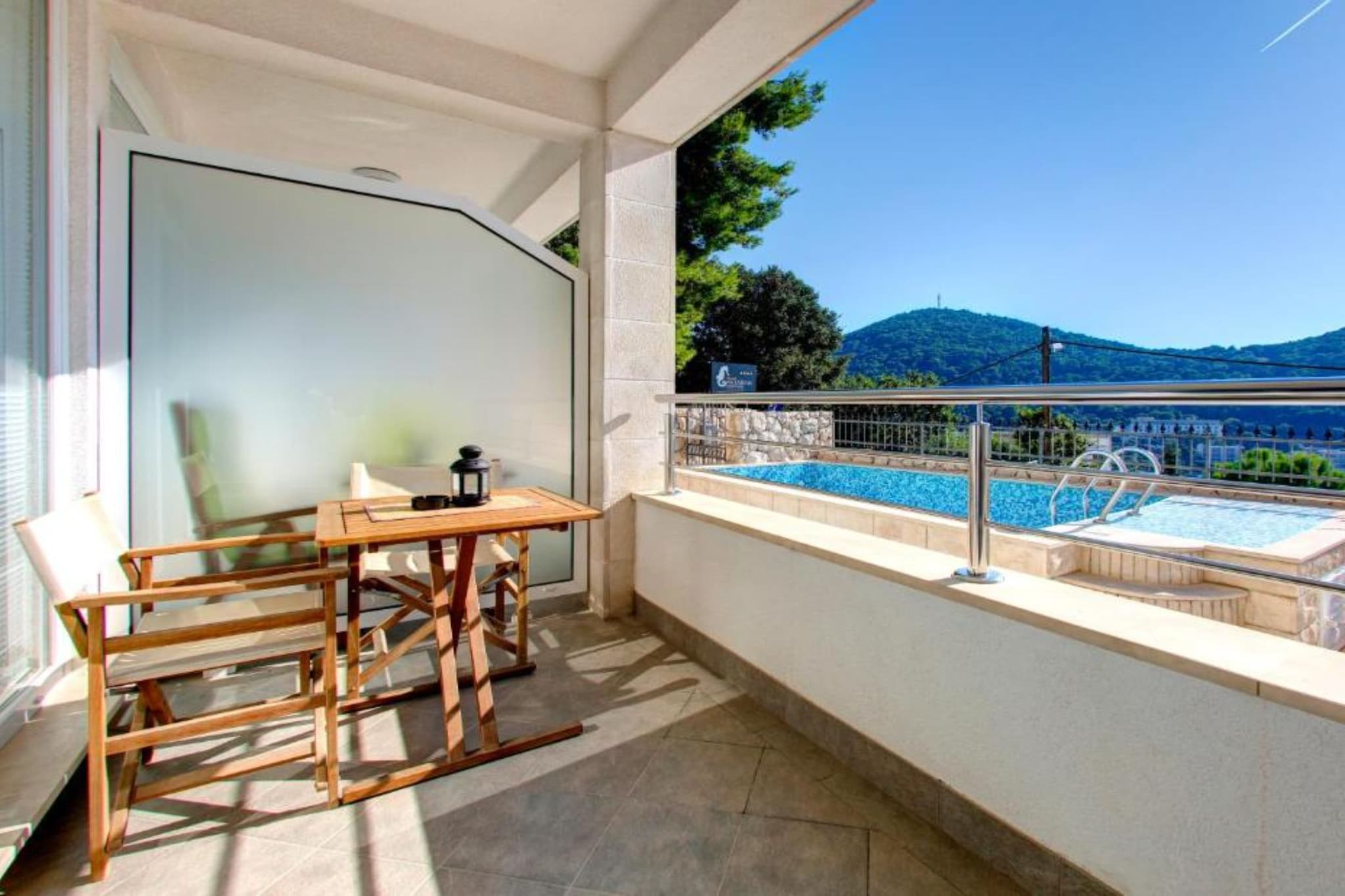One-Bedroom Apartment With Balcony And Sea View (Supreme)-Terrasbalkon