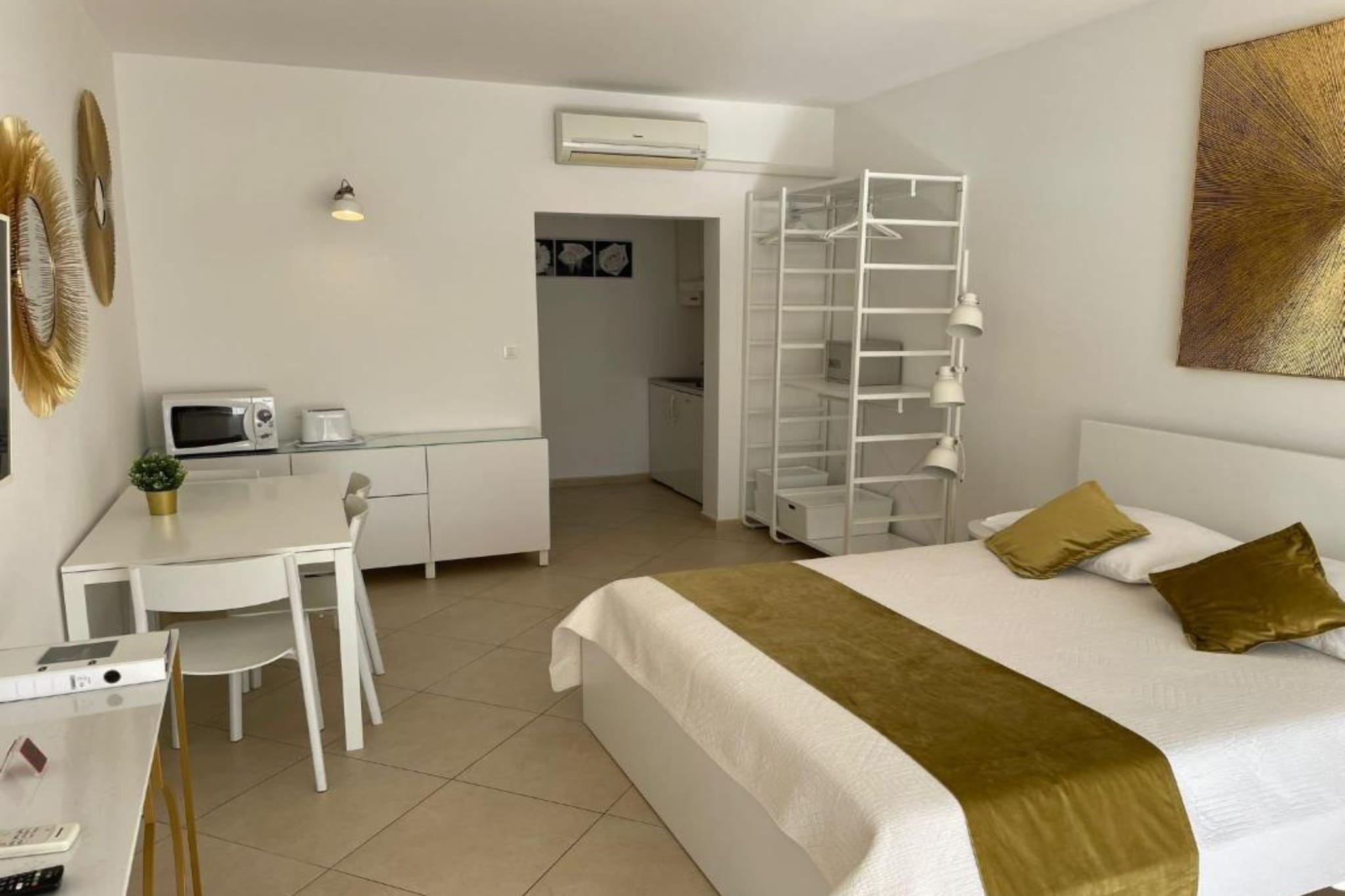 Studio Apartment With Balcony And Sea View (S2)