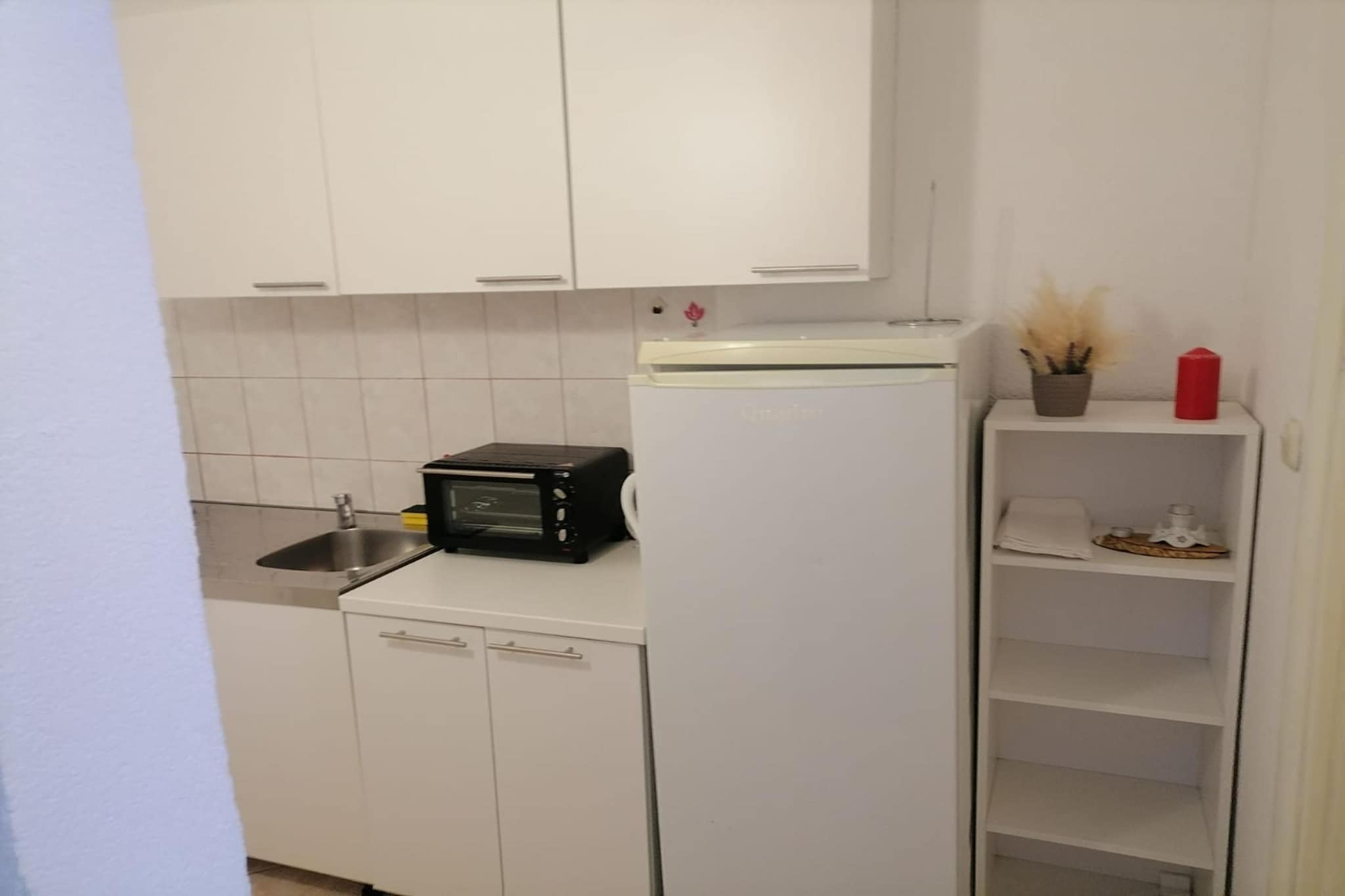 Apartments Libertas - Studio with Balcony and Sea View -  (8)-Kitchen