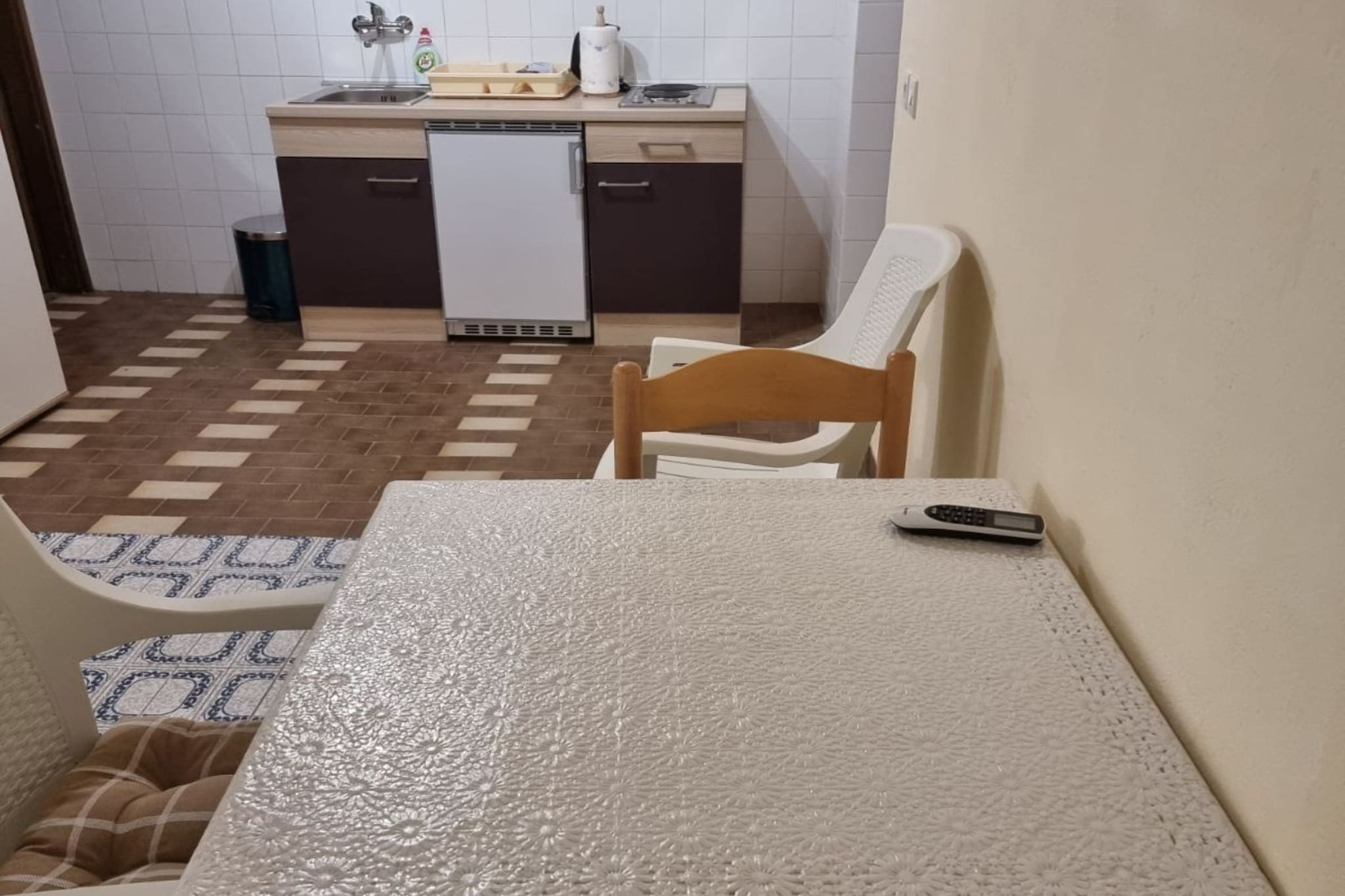 Apartments Željka - Studio Apartment with Terrace (1)-Küche