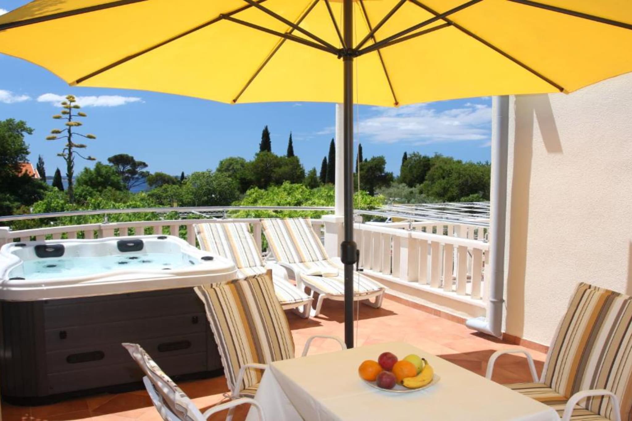 Double Or Twin Room With Terrace and  Sea View 10-Buitenlucht