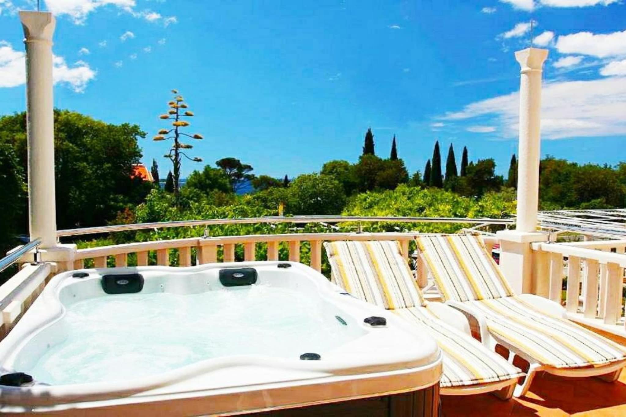 Double Or Twin Room With Terrace and  Sea View 10-Buitenlucht