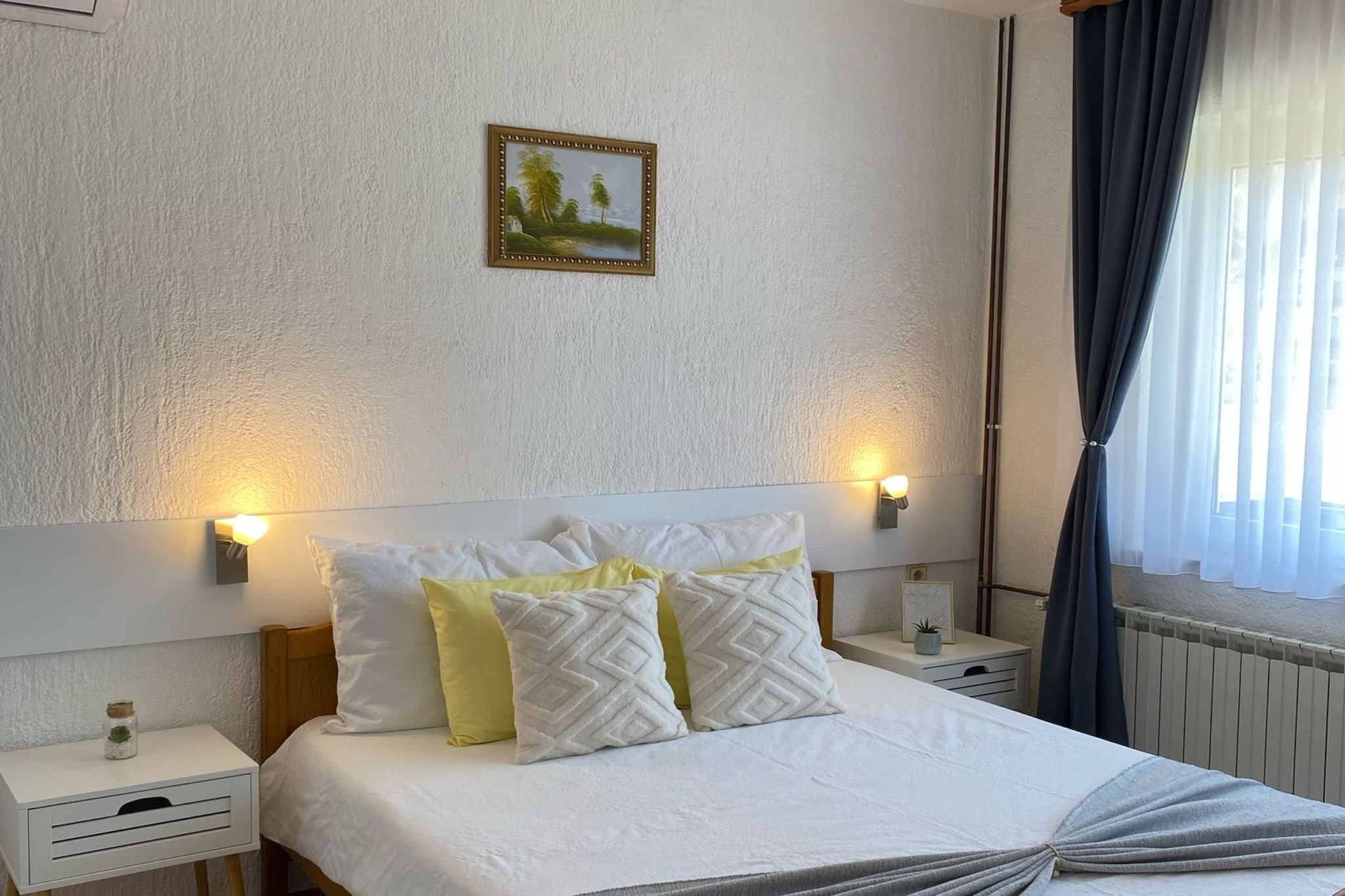 Double room with double bed 1