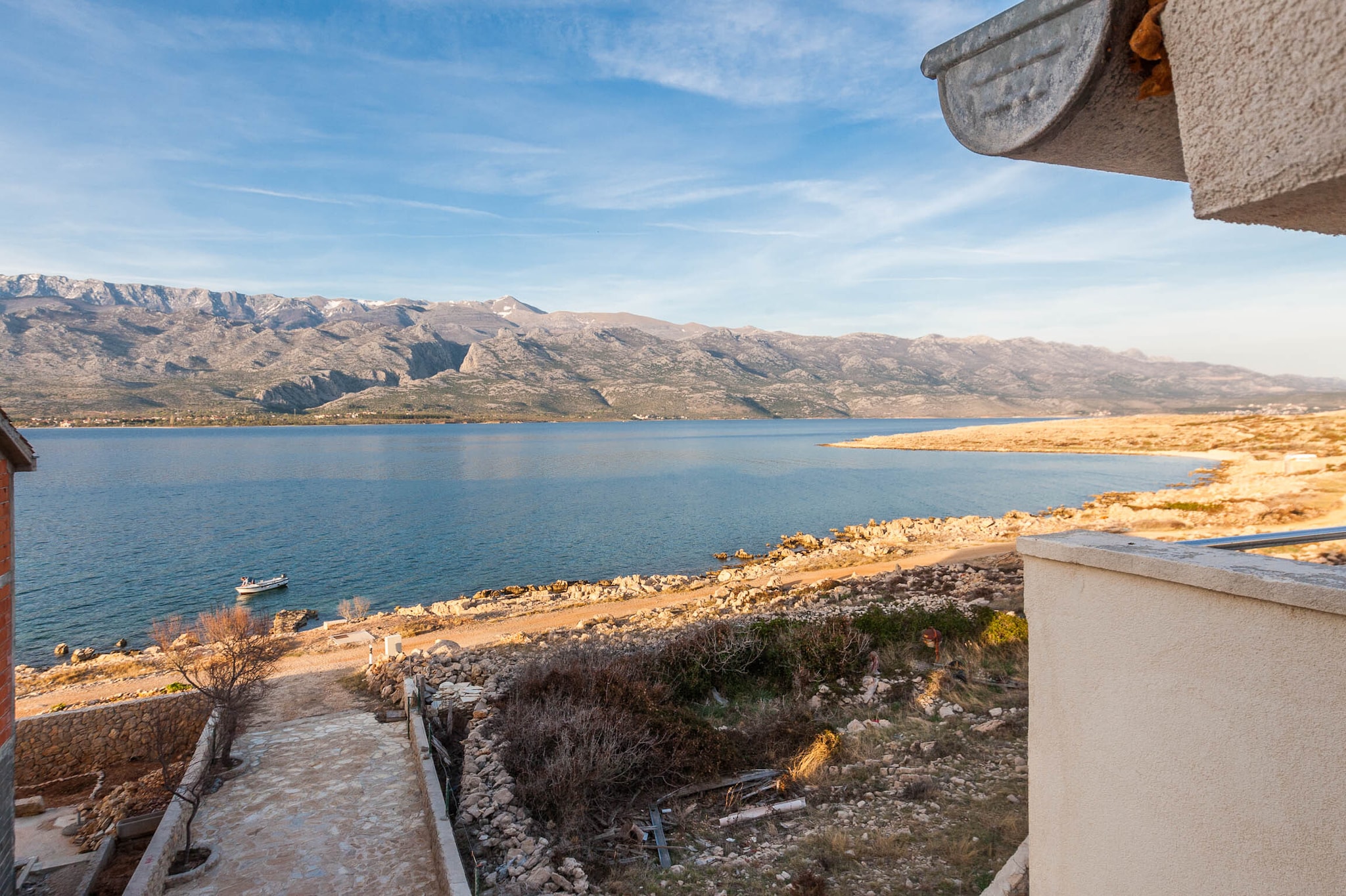 Cozy Apartments in Zadar with Sea and Mountain Views - Studio Apartment (owner 2)-Außenbereich