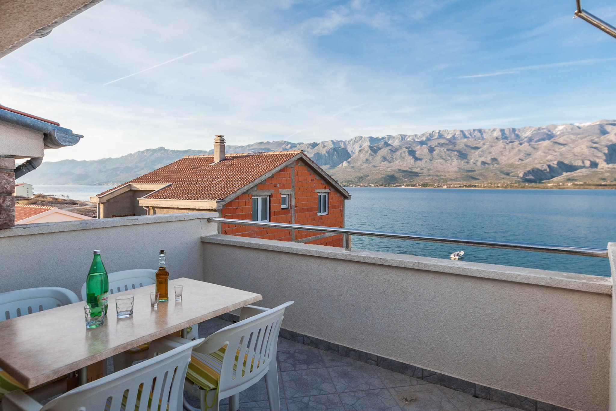 Cozy Apartments in Zadar with Sea and Mountain Views - Studio Apartment (owner 2)