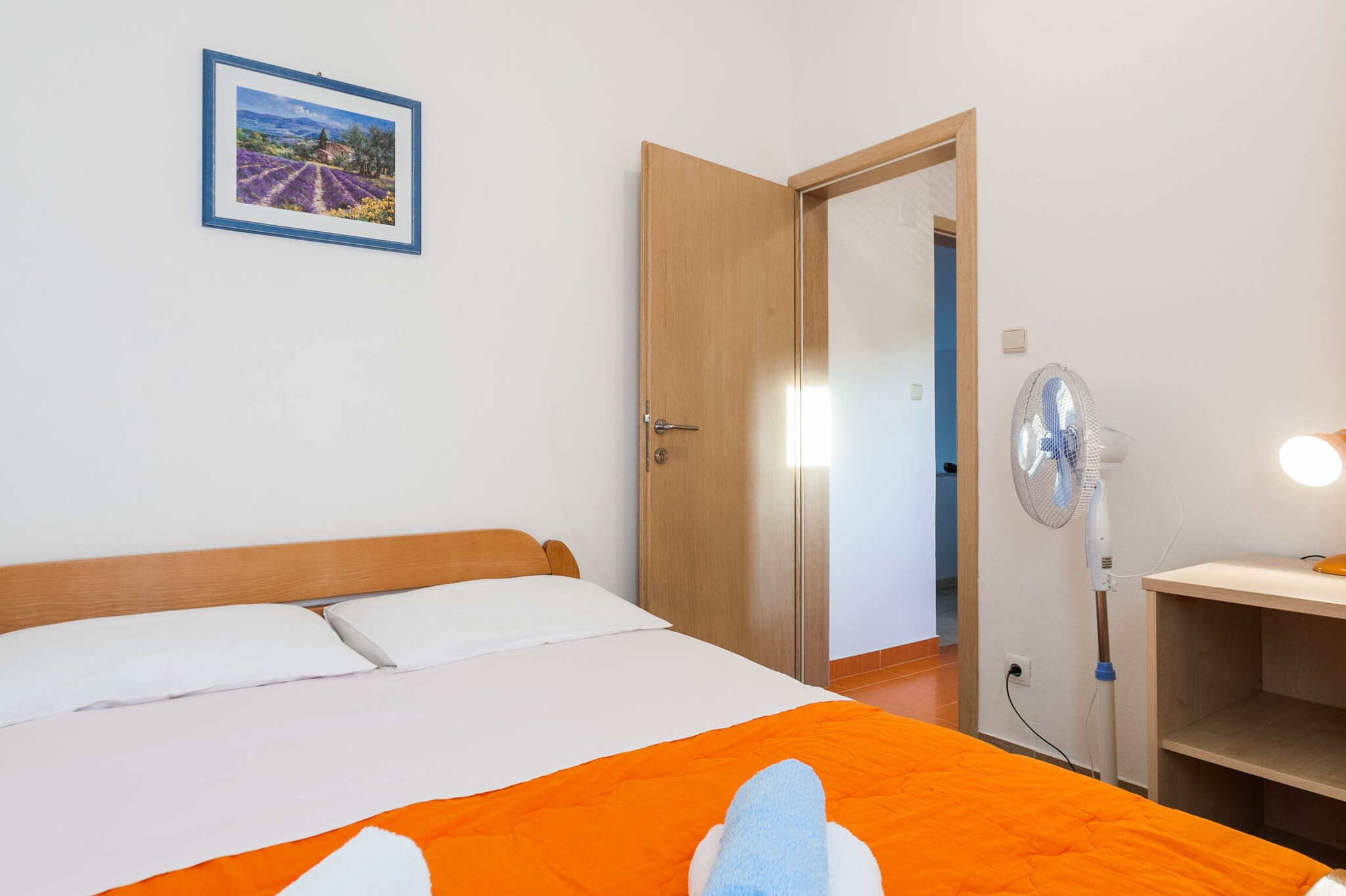 Cozy Apartments in Zadar with Sea and Mountain Views - Studio Apartment with Mountain View (owner 4)-Slaapkamer